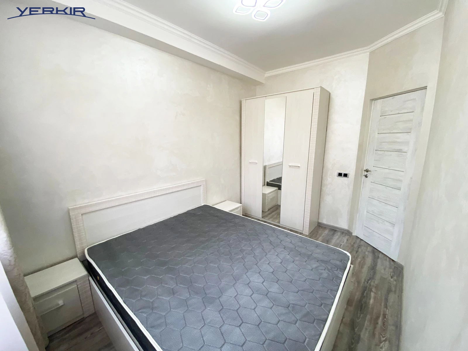 Apartments Code: 10+111759