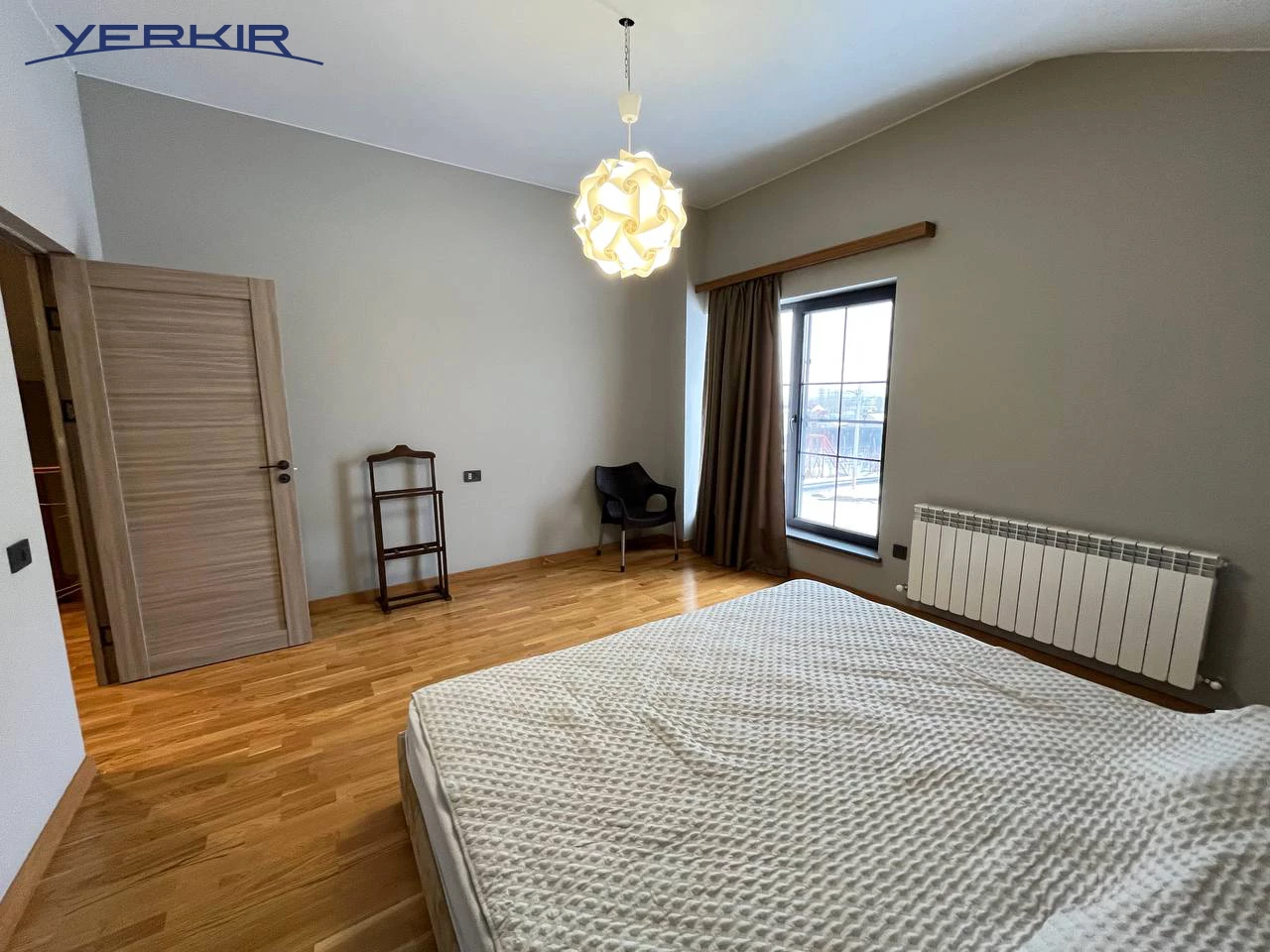 Houses Code: 1+515825