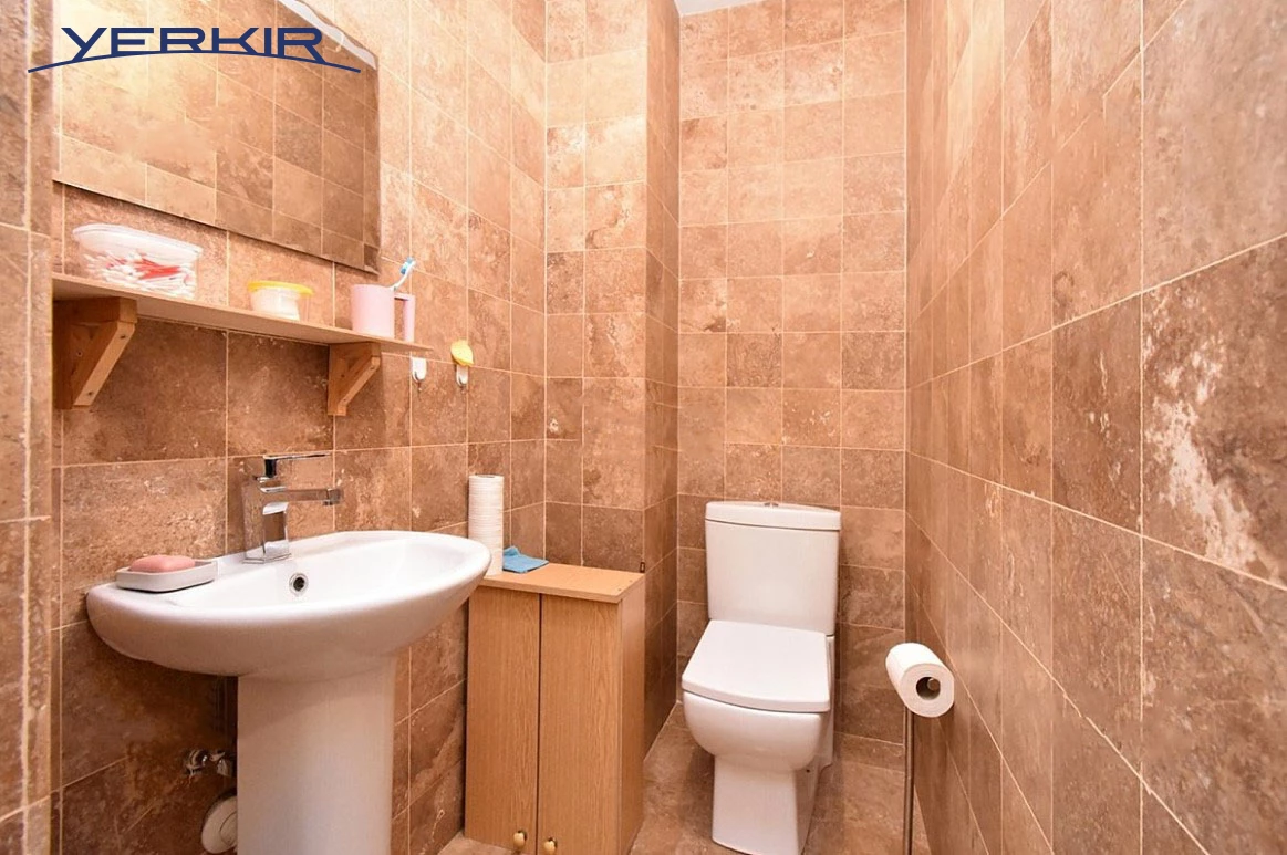 Apartments Code: 5+807432