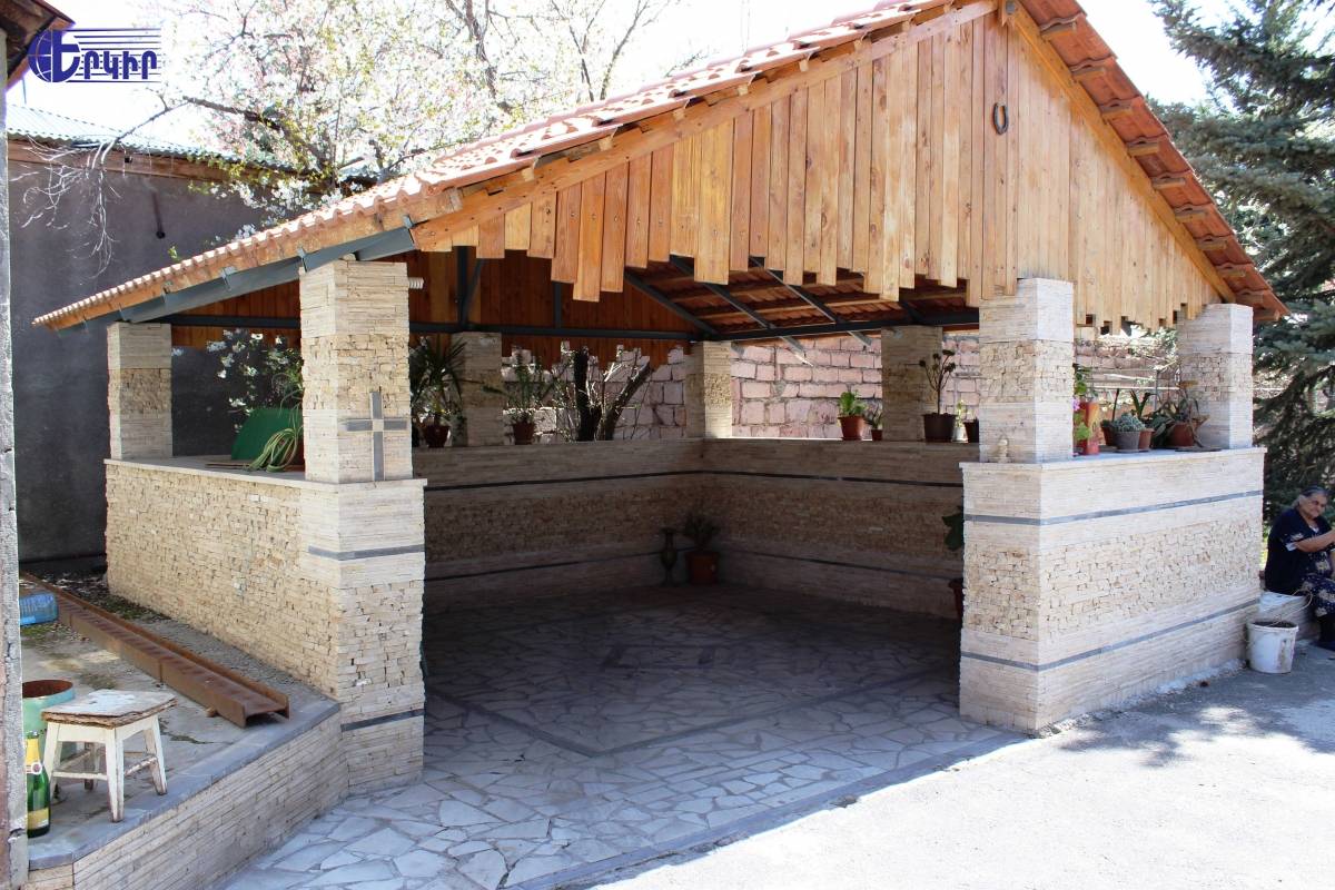 Առանձնատներ Կոդ` 7+50101