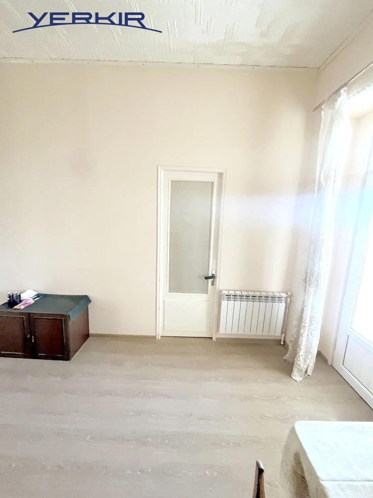 Квартиры Код 4+405475