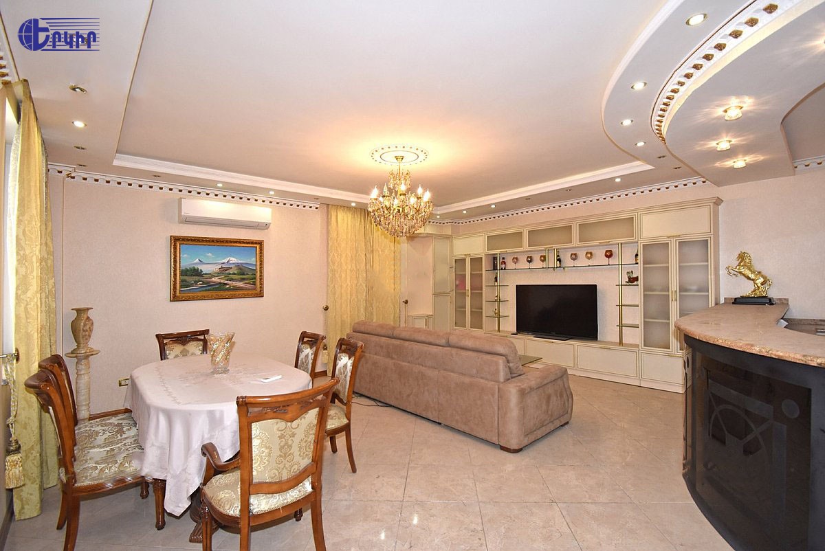 Apartments Code: 5+301152