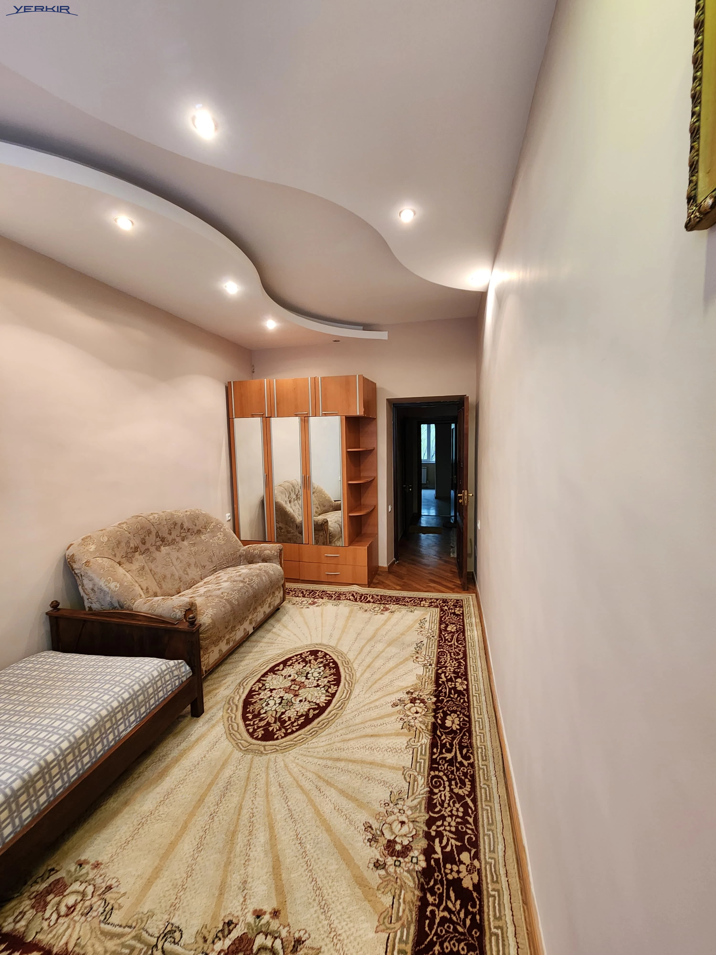 Բնակարաններ Կոդ` 2+205374