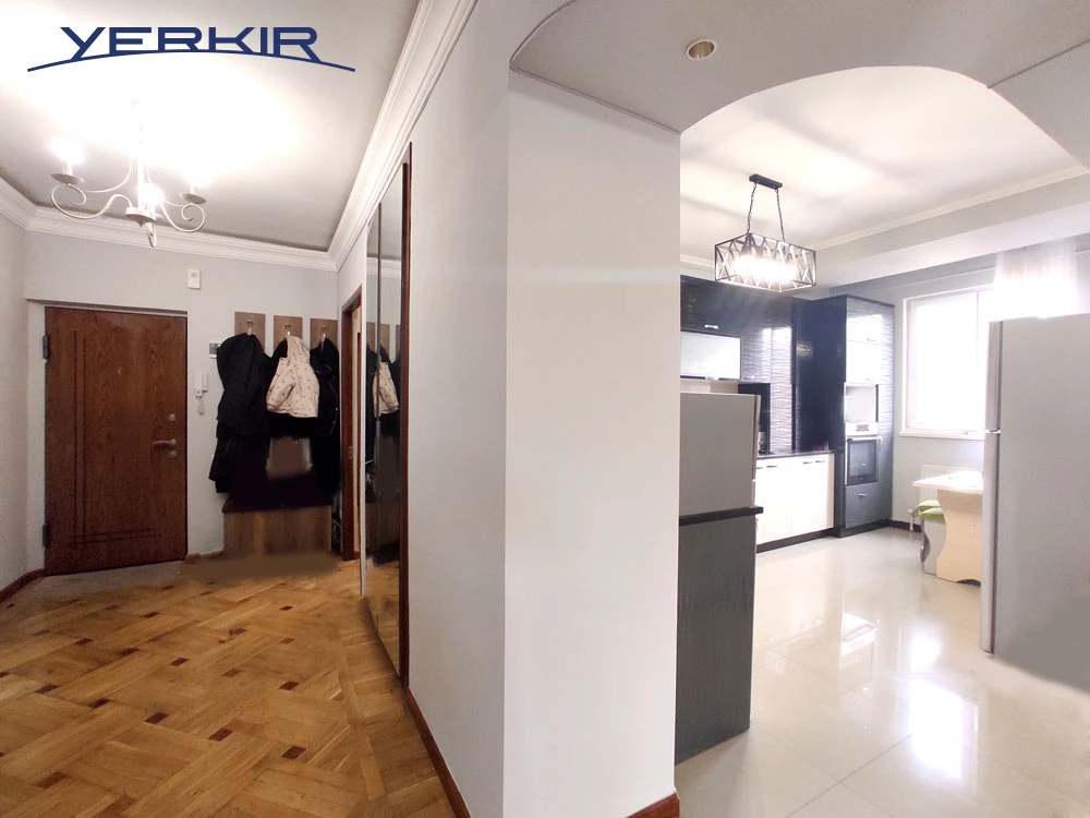 Բնակարաններ Կոդ` 10+308565