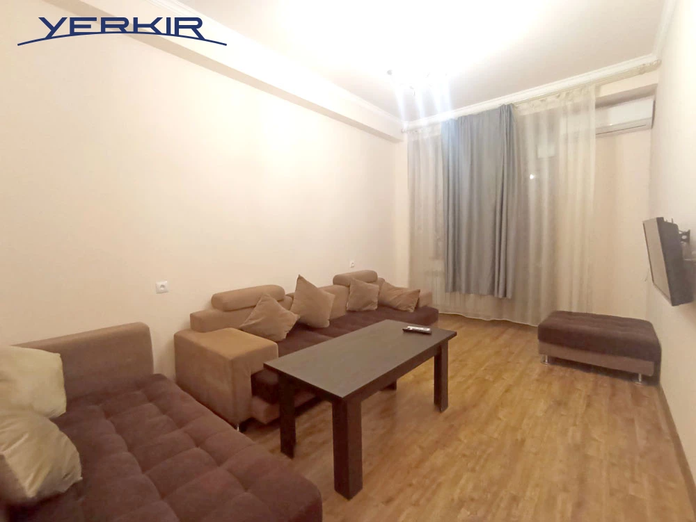 Apartments Code: 10+208212