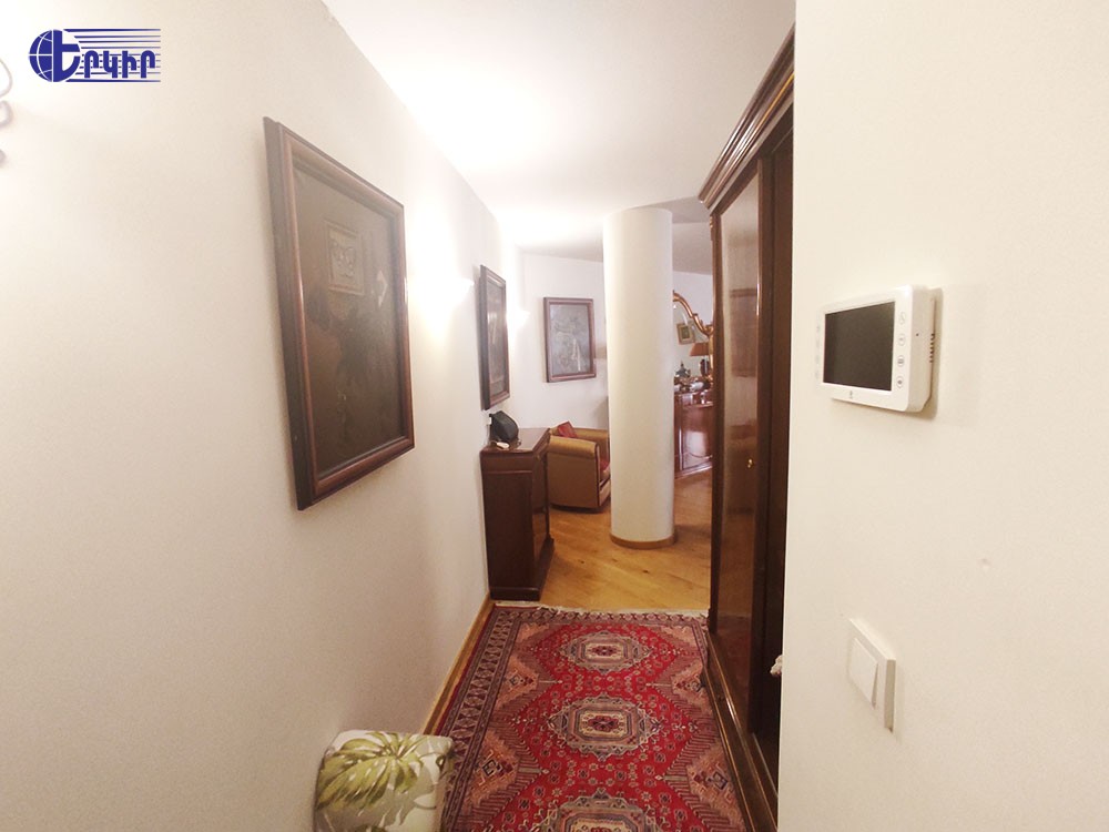 Բնակարաններ Կոդ` 10+32034