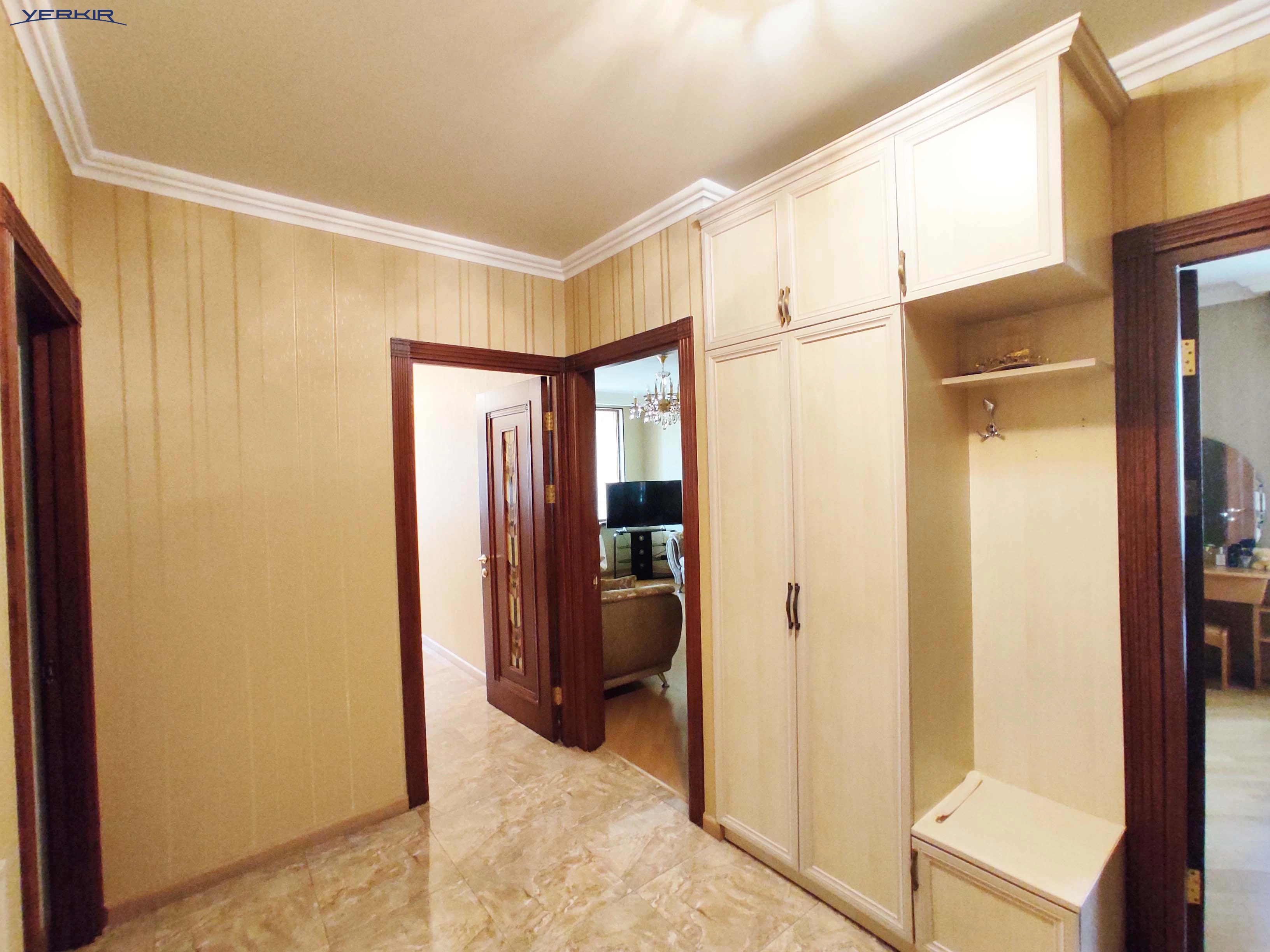 Apartments Code: 10+317349