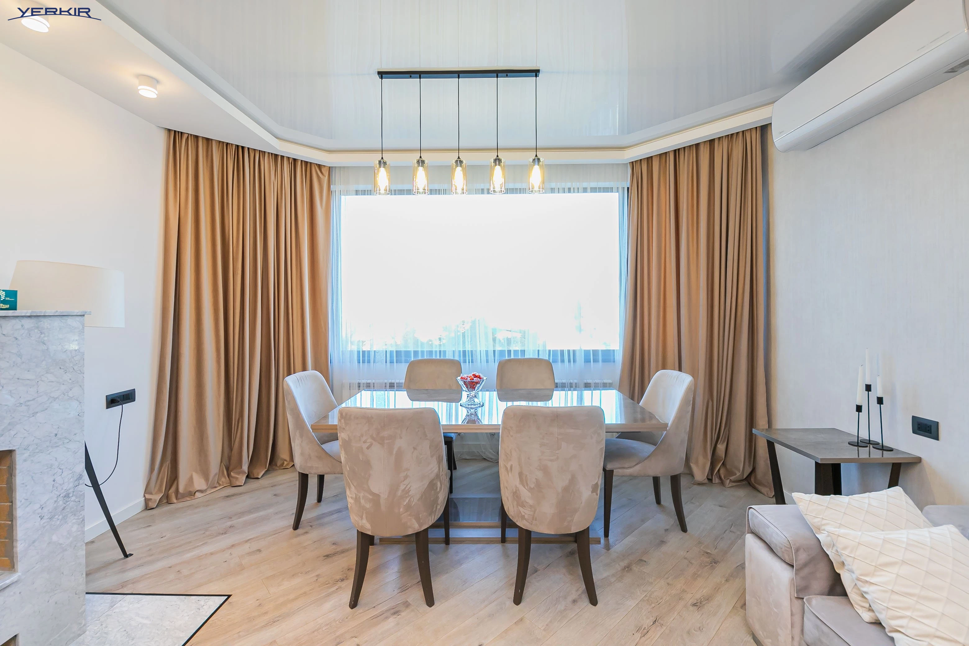 Apartments Code: 9+420819