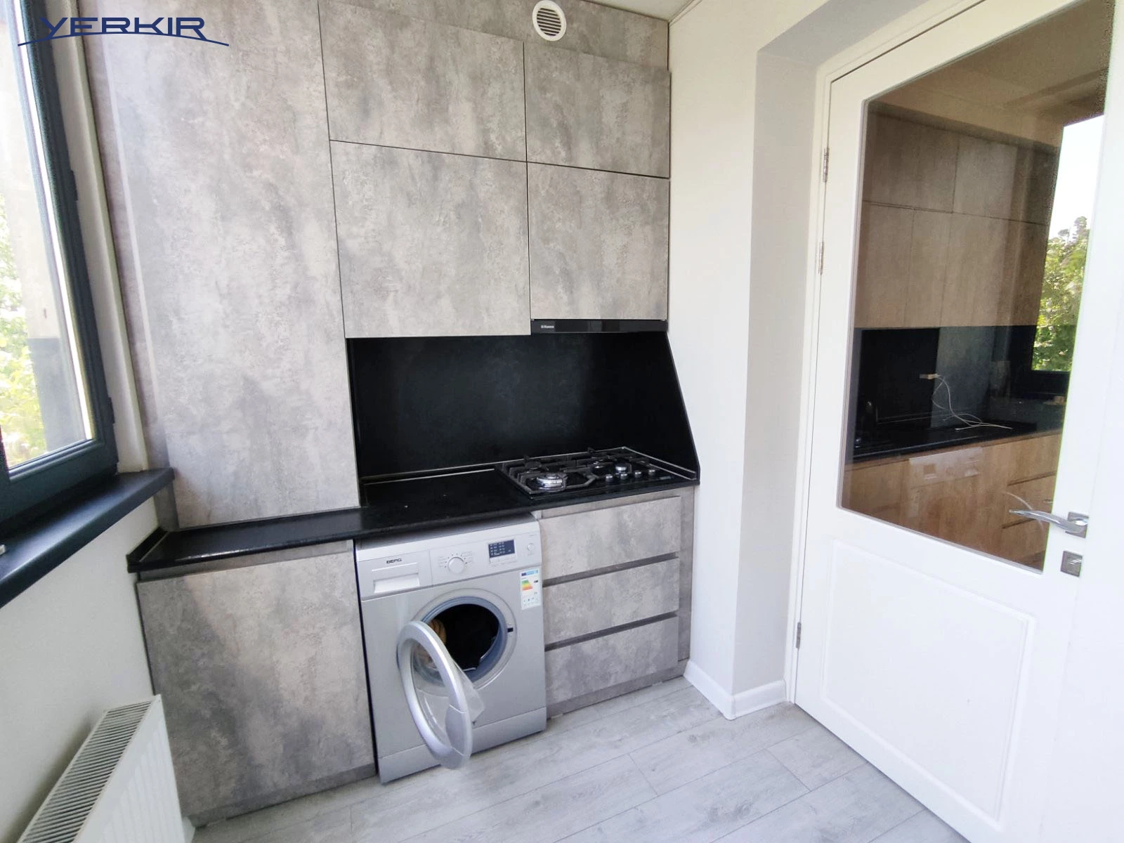 Apartments Code: 9+212986