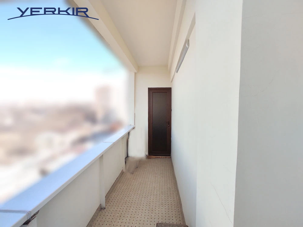 Apartments Code: 10+308346