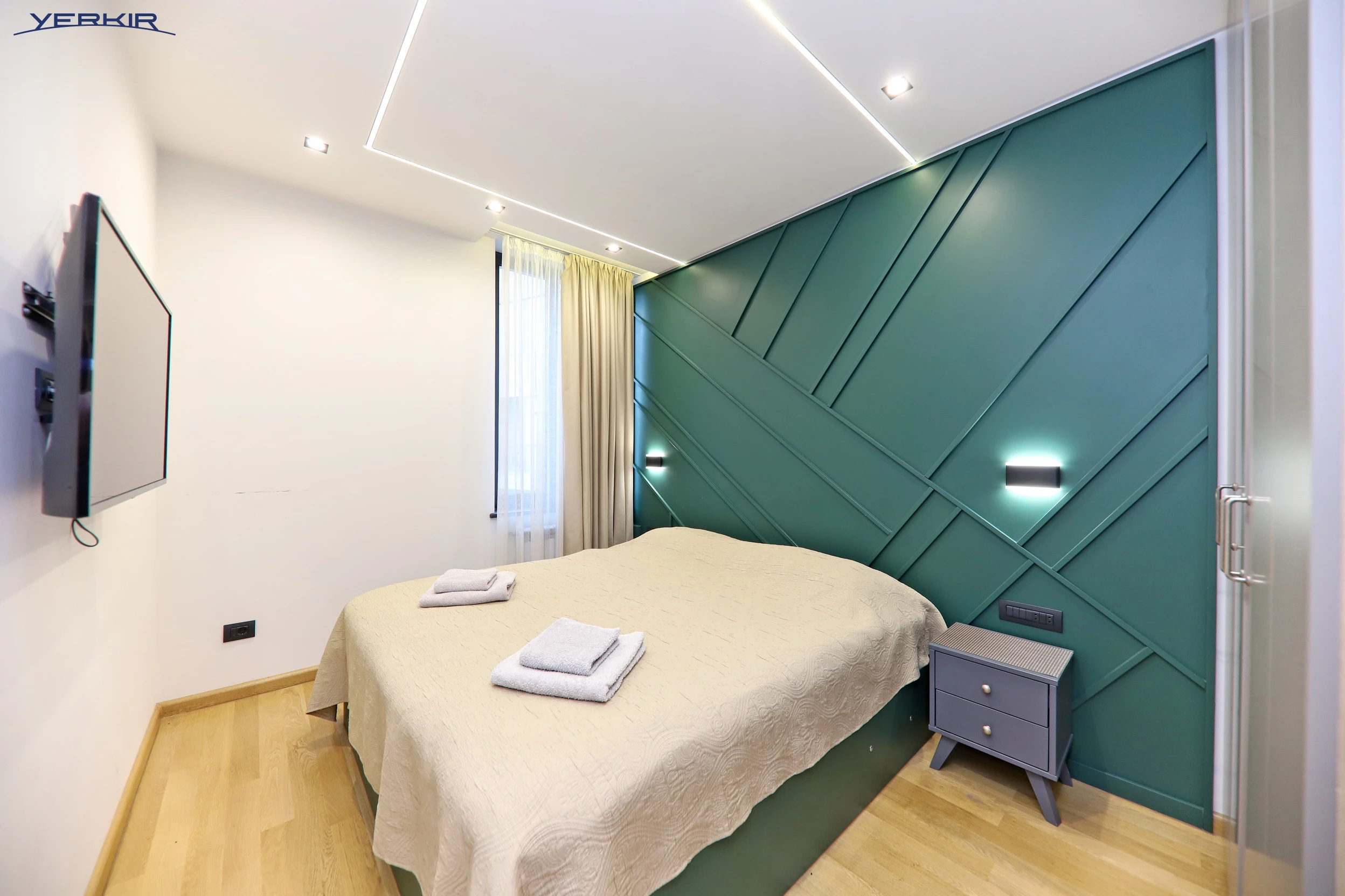 Apartments Code: 5+312443