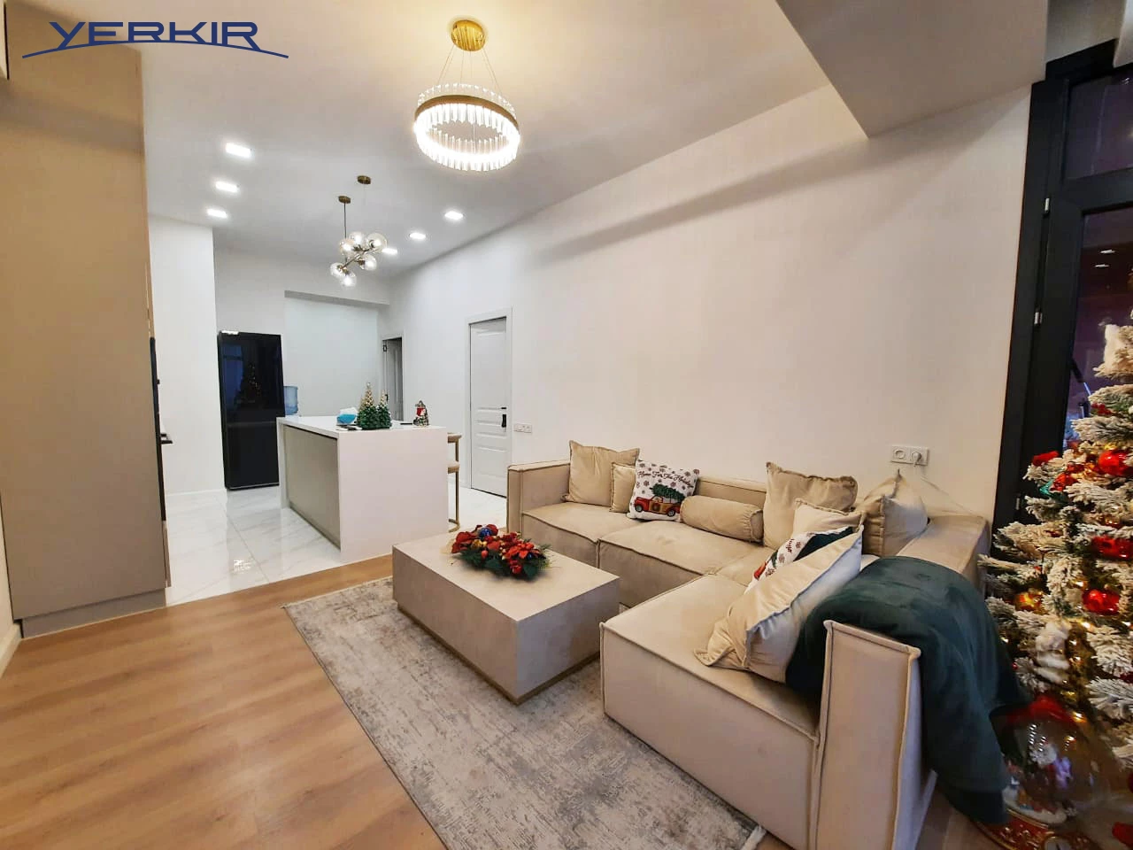 Բնակարաններ Կոդ` 5+314686