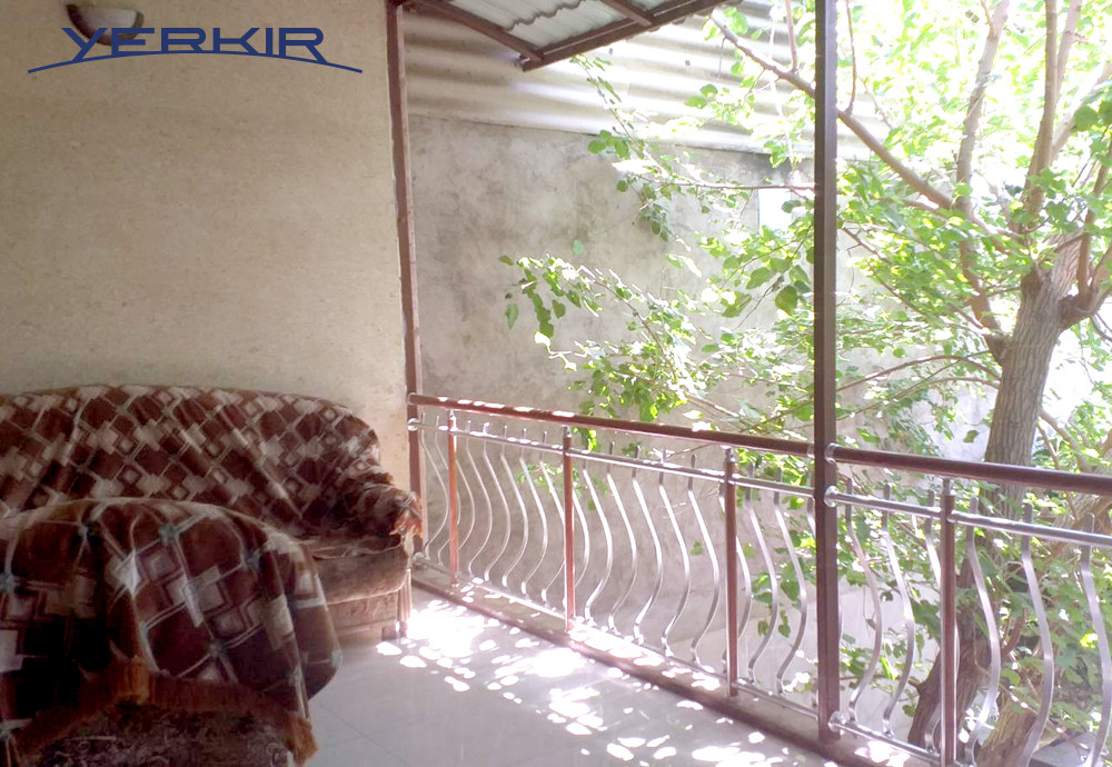 Houses Code: 2+504860