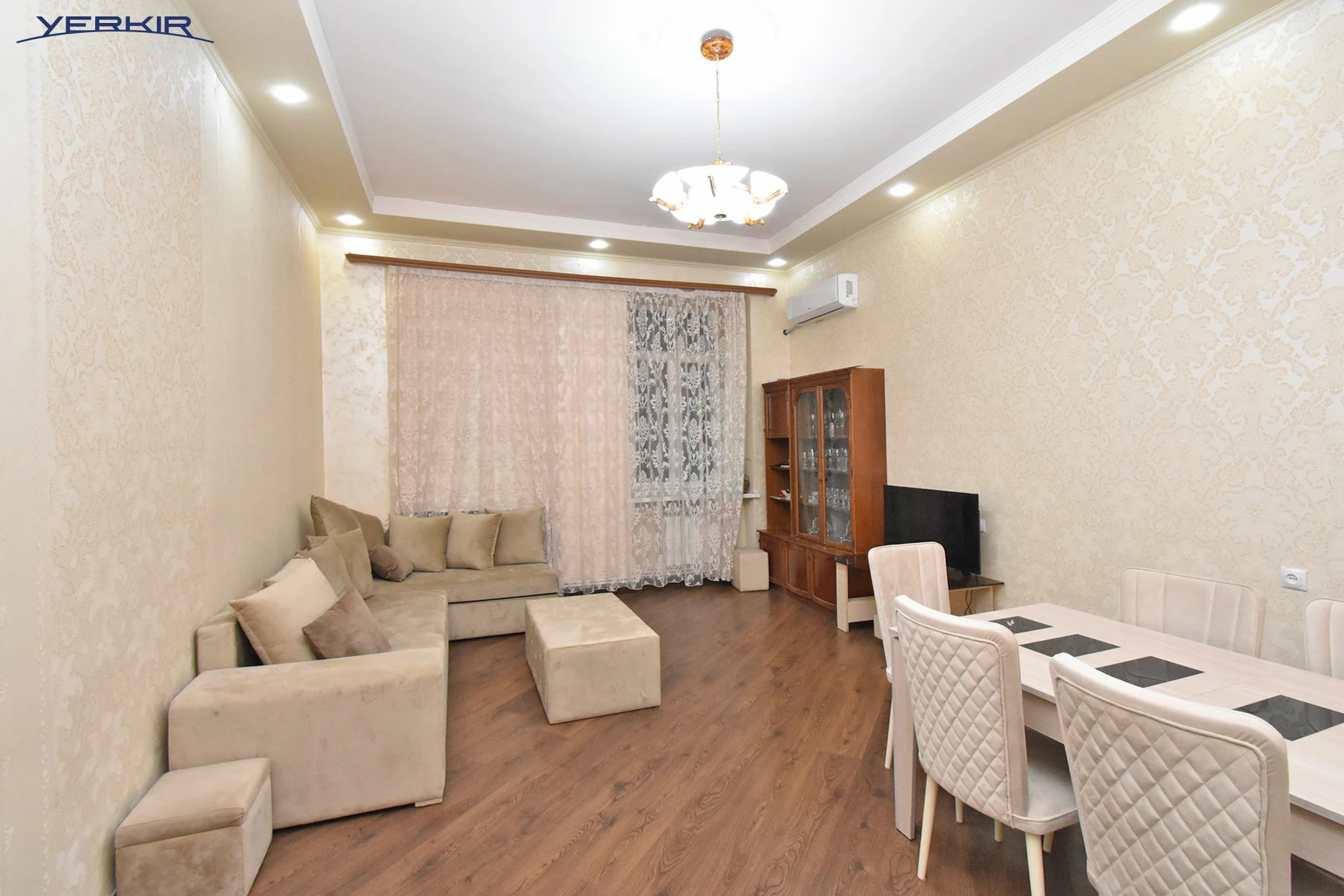 Квартиры Код 5+221333