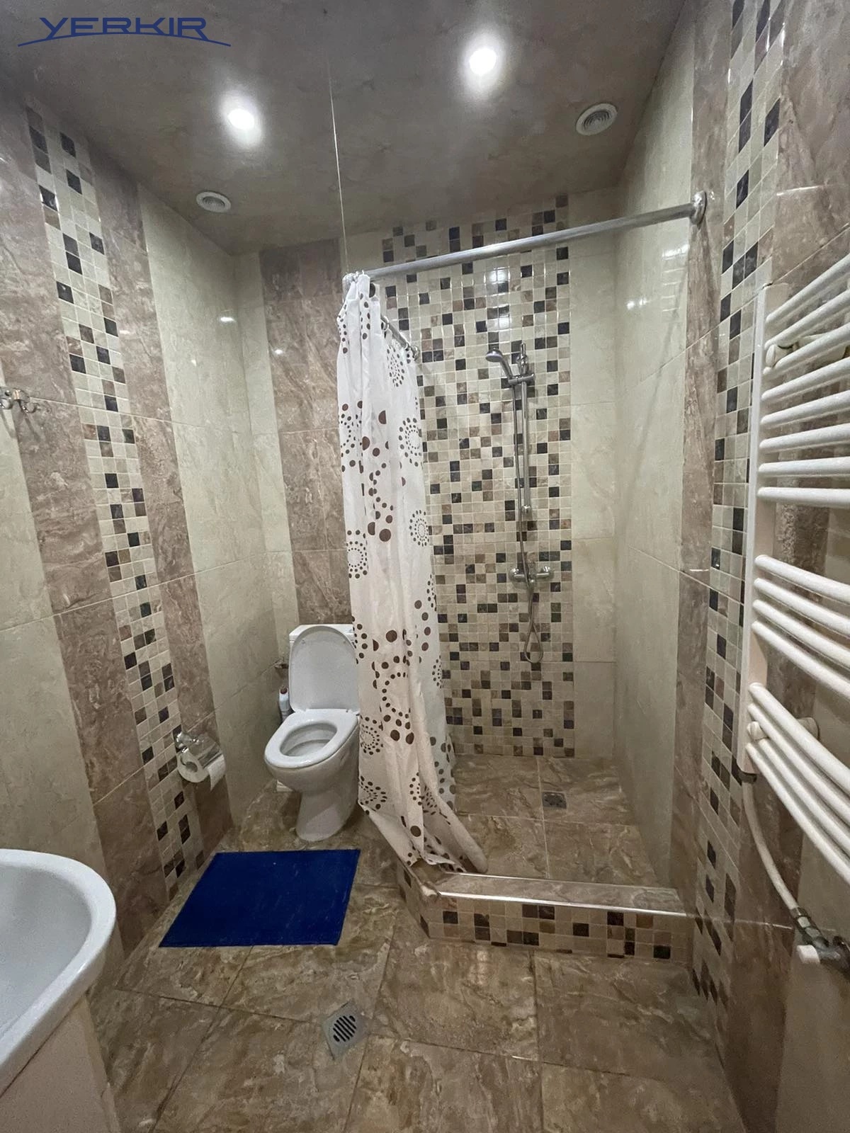 Apartments Code: 5+314002