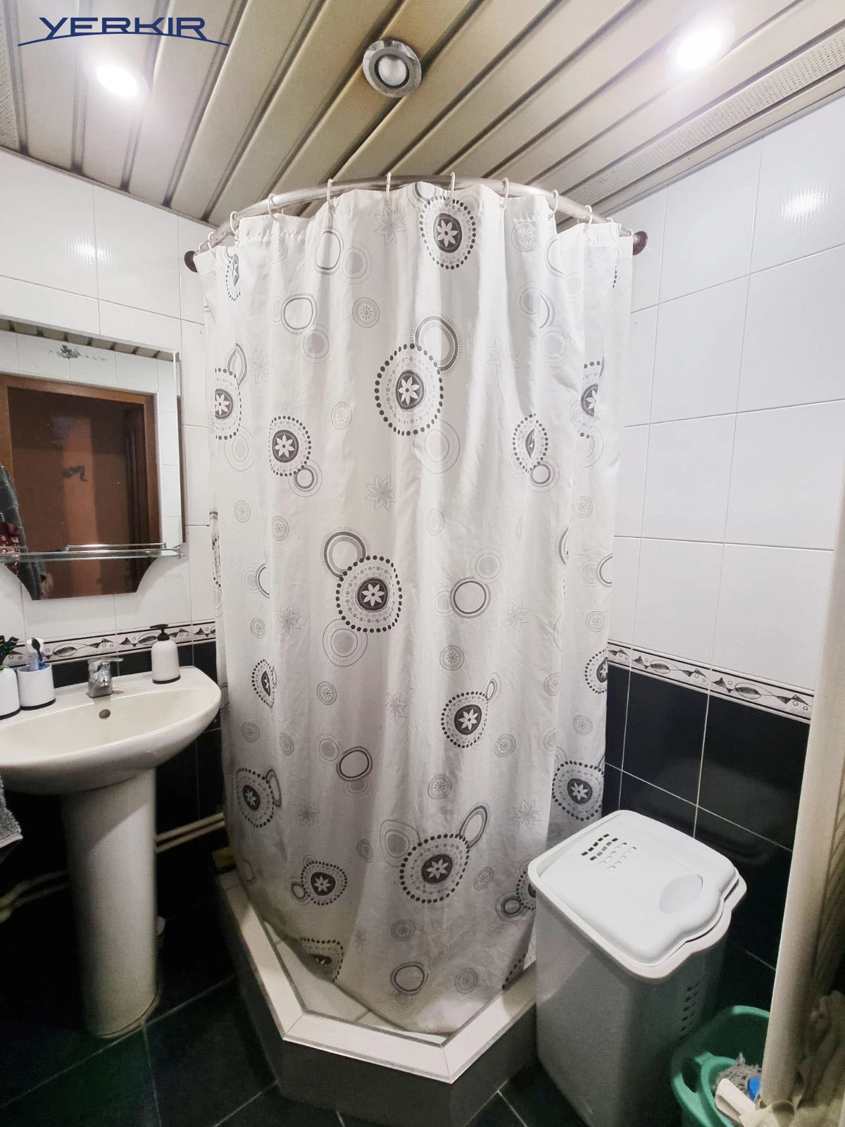 Բնակարաններ Կոդ` 5+3898309