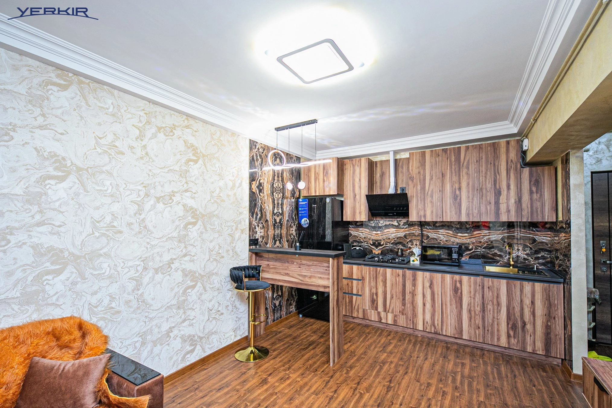 Բնակարաններ Կոդ` 9+118944