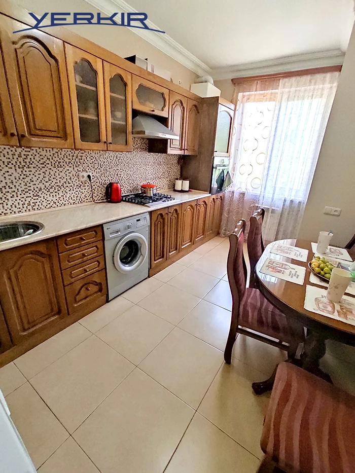 Բնակարաններ Կոդ` 8+313159