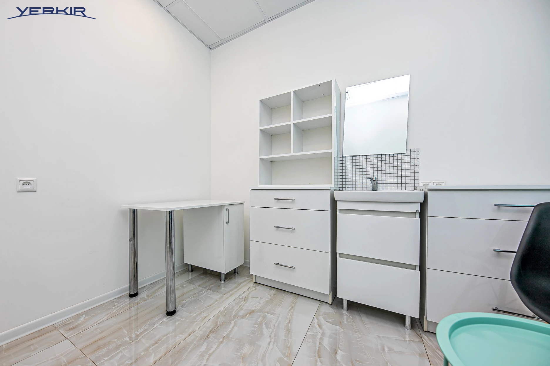 Коммерческие недвижимости Код 5+918152