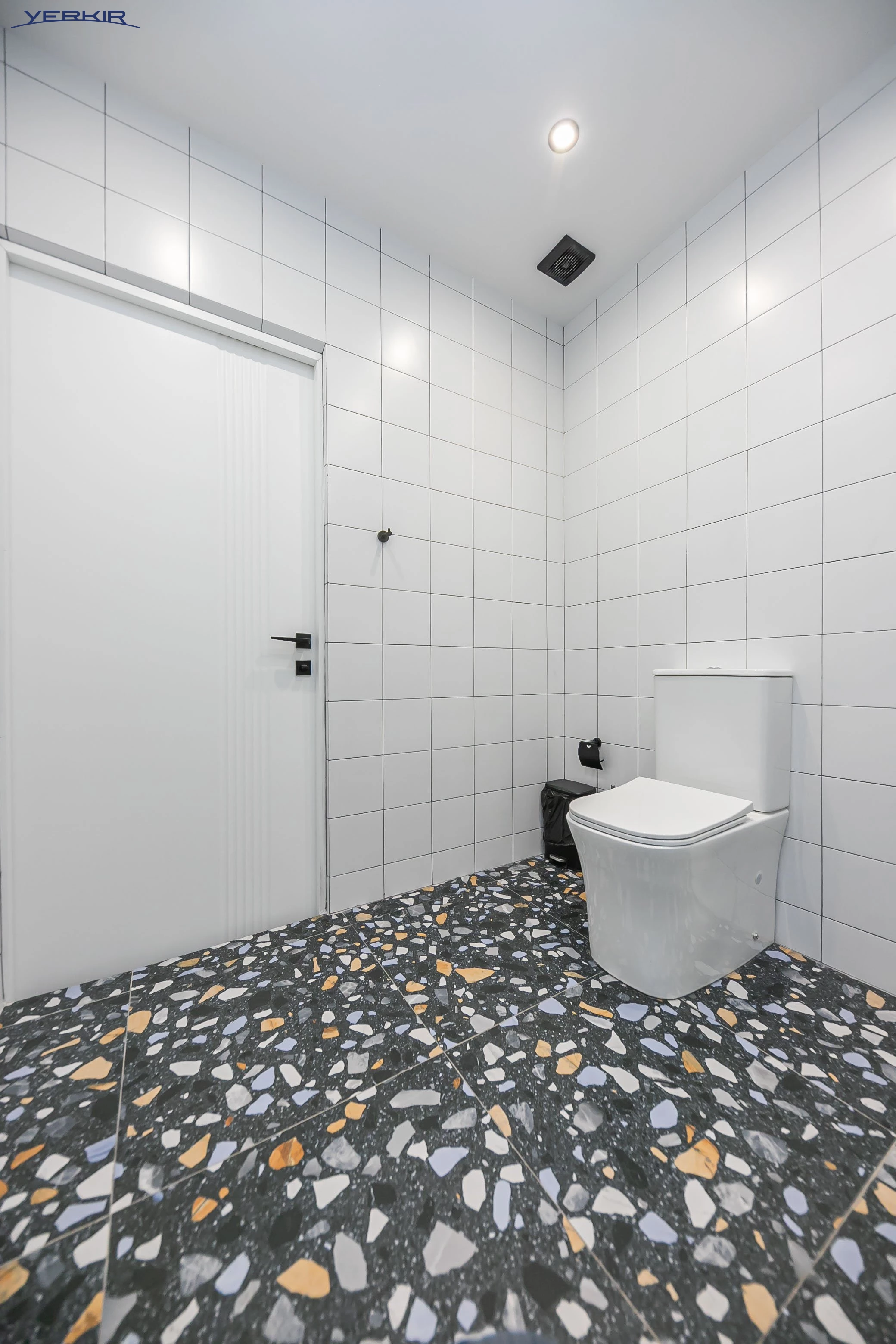 Apartments Code: 9+121007