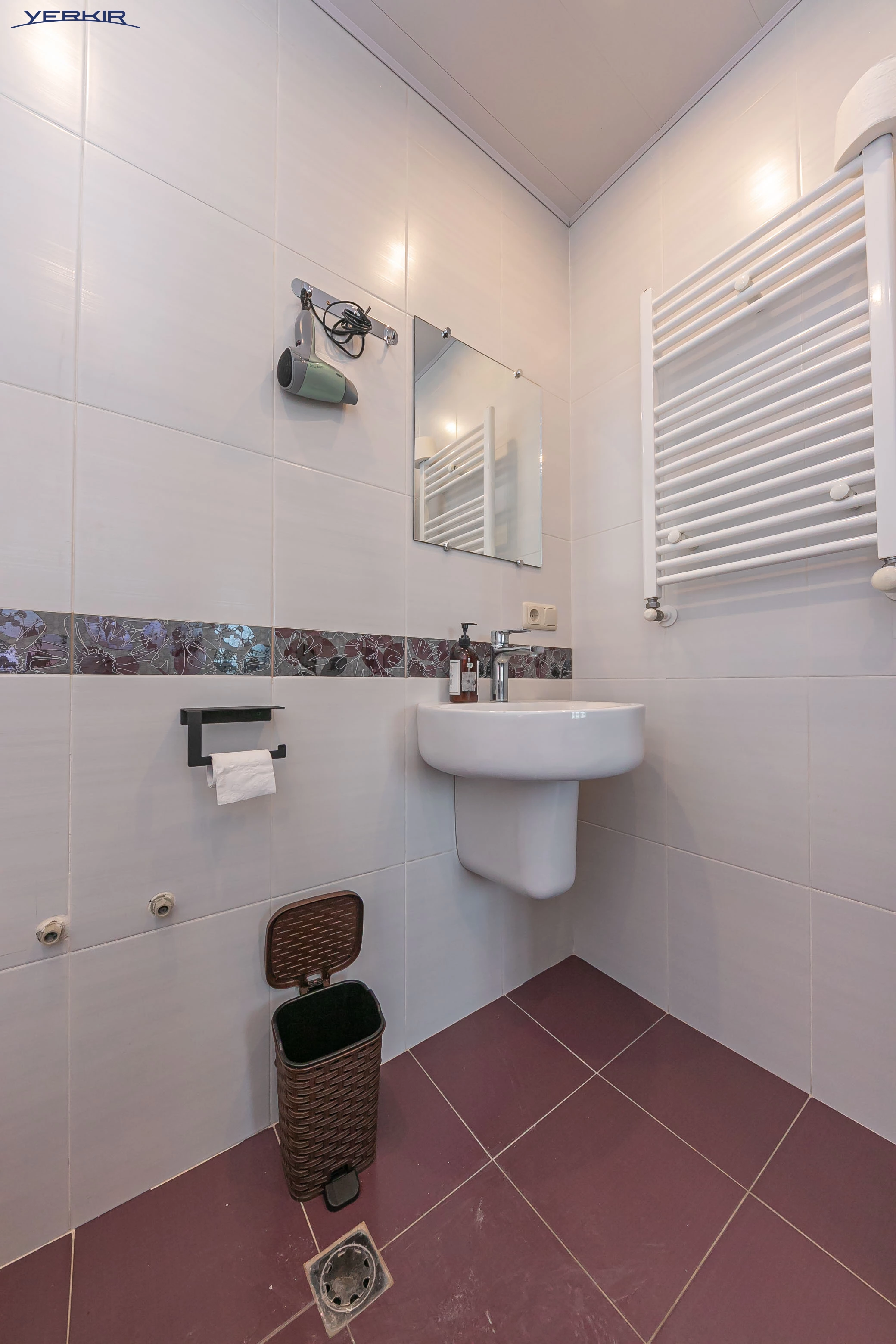 Apartments Code: 5+321677