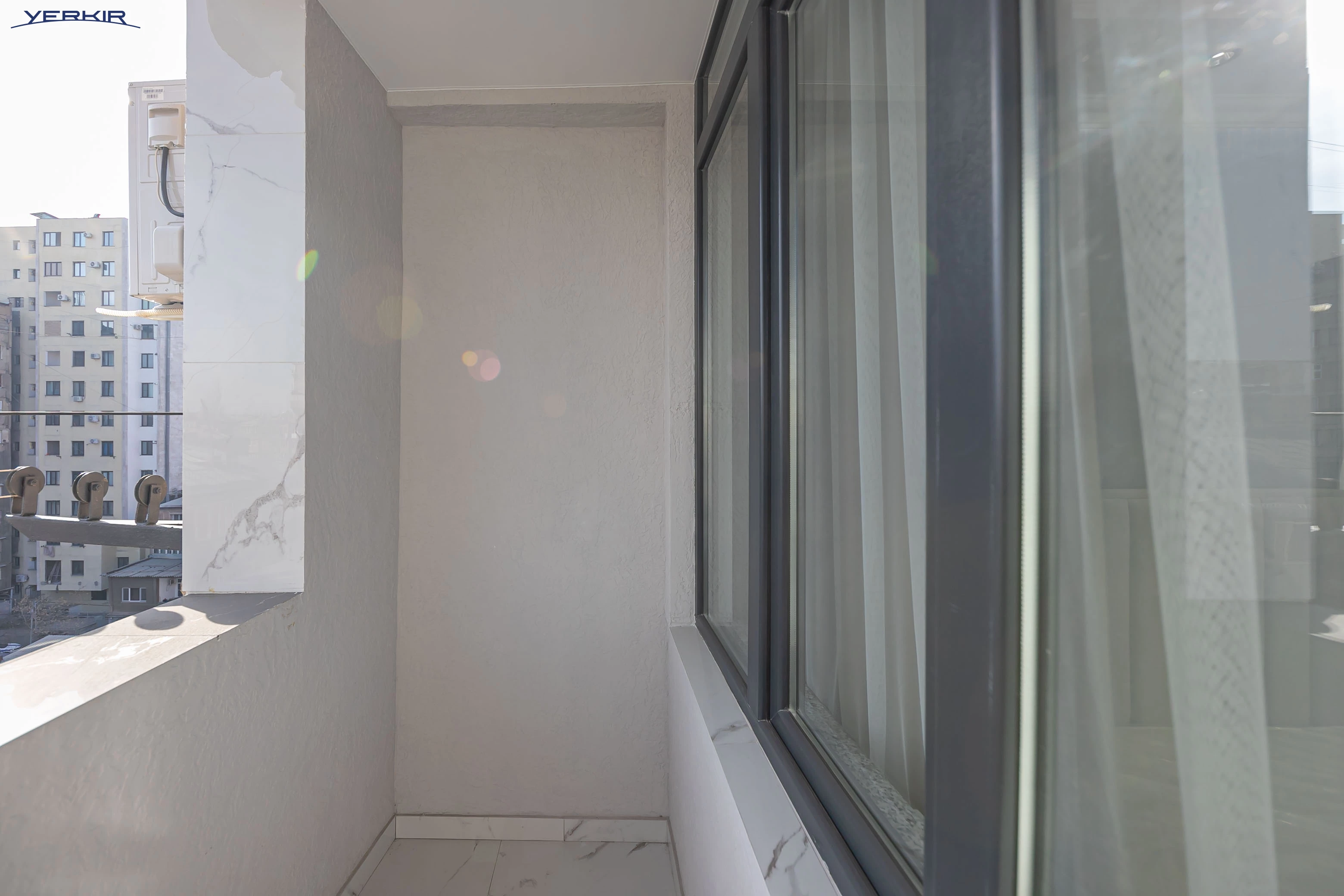 Квартиры Код 5+221693