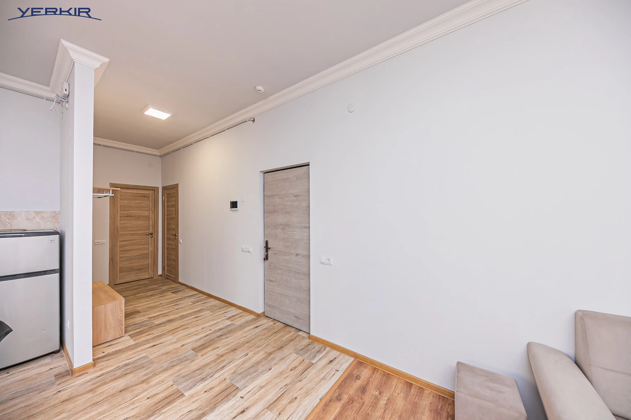 Բնակարաններ Կոդ` 5+319240