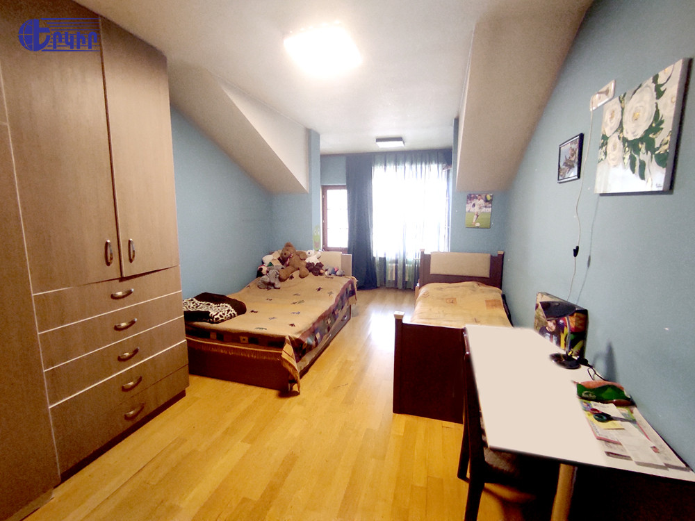 Квартиры Код 5+403575