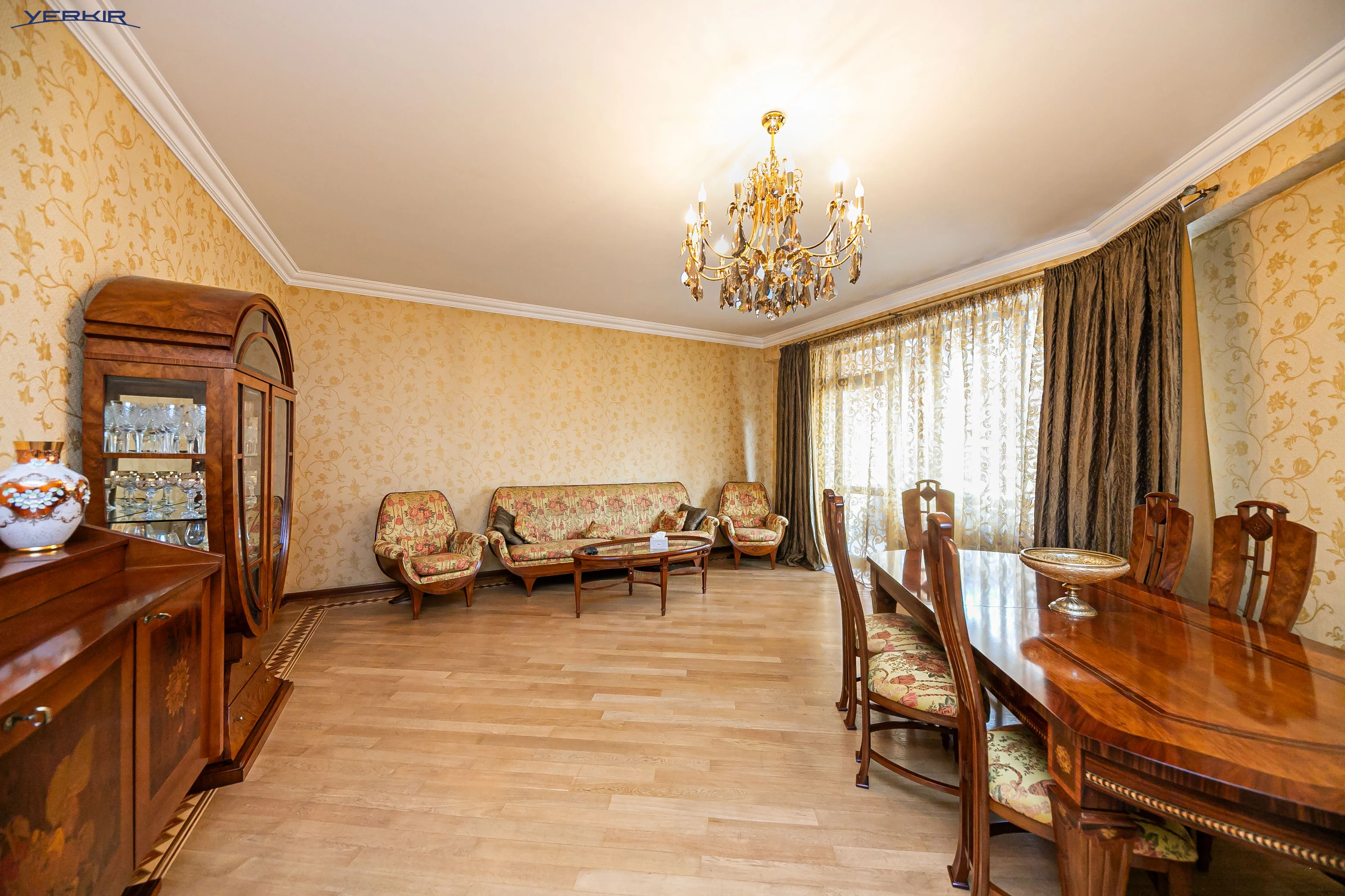 Բնակարաններ Կոդ` 5+420265