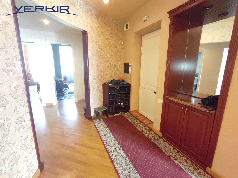 Apartments Code: 5+409165