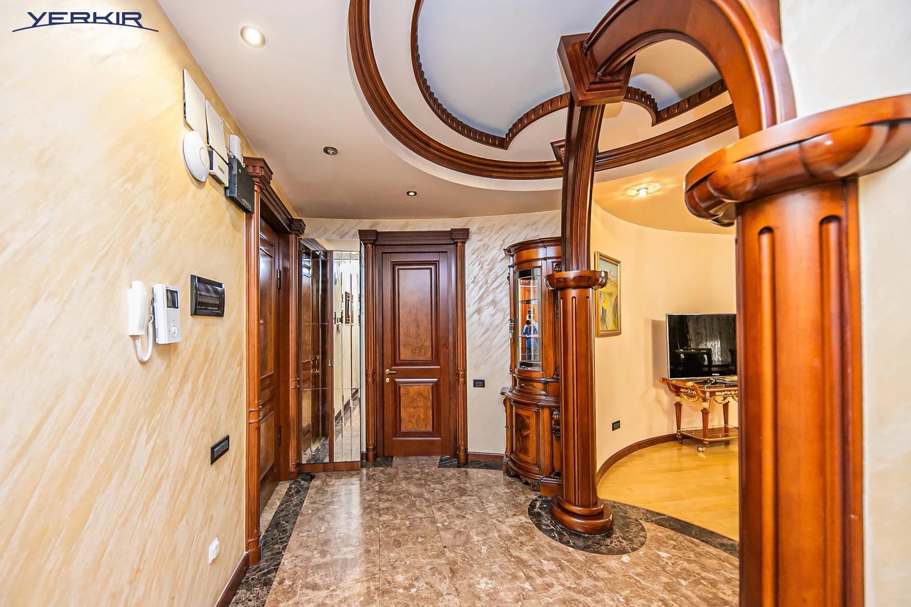 Квартиры Код 5+418185