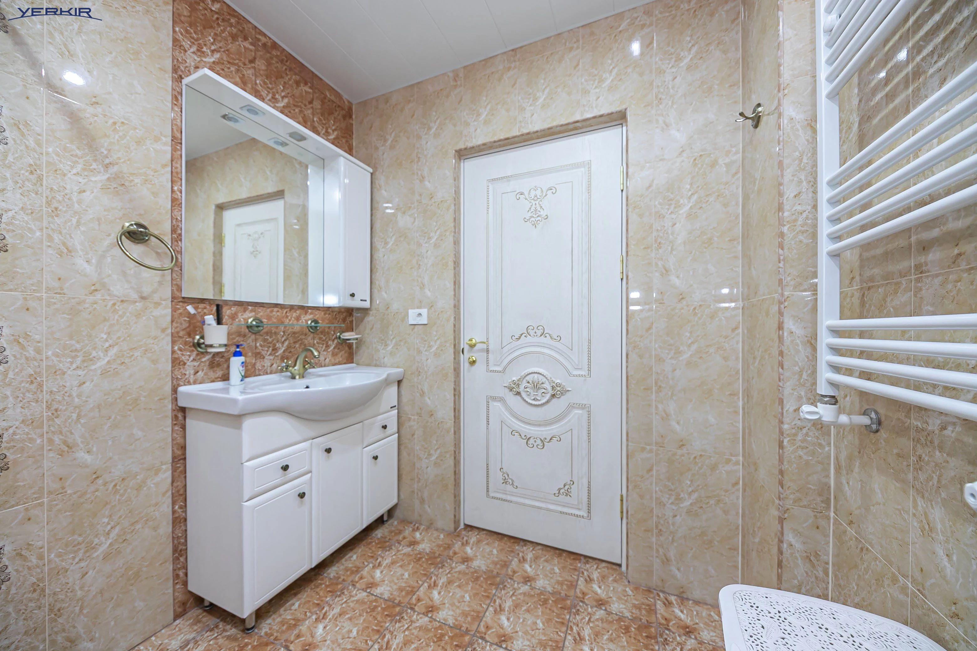 Բնակարաններ Կոդ` 2+220665