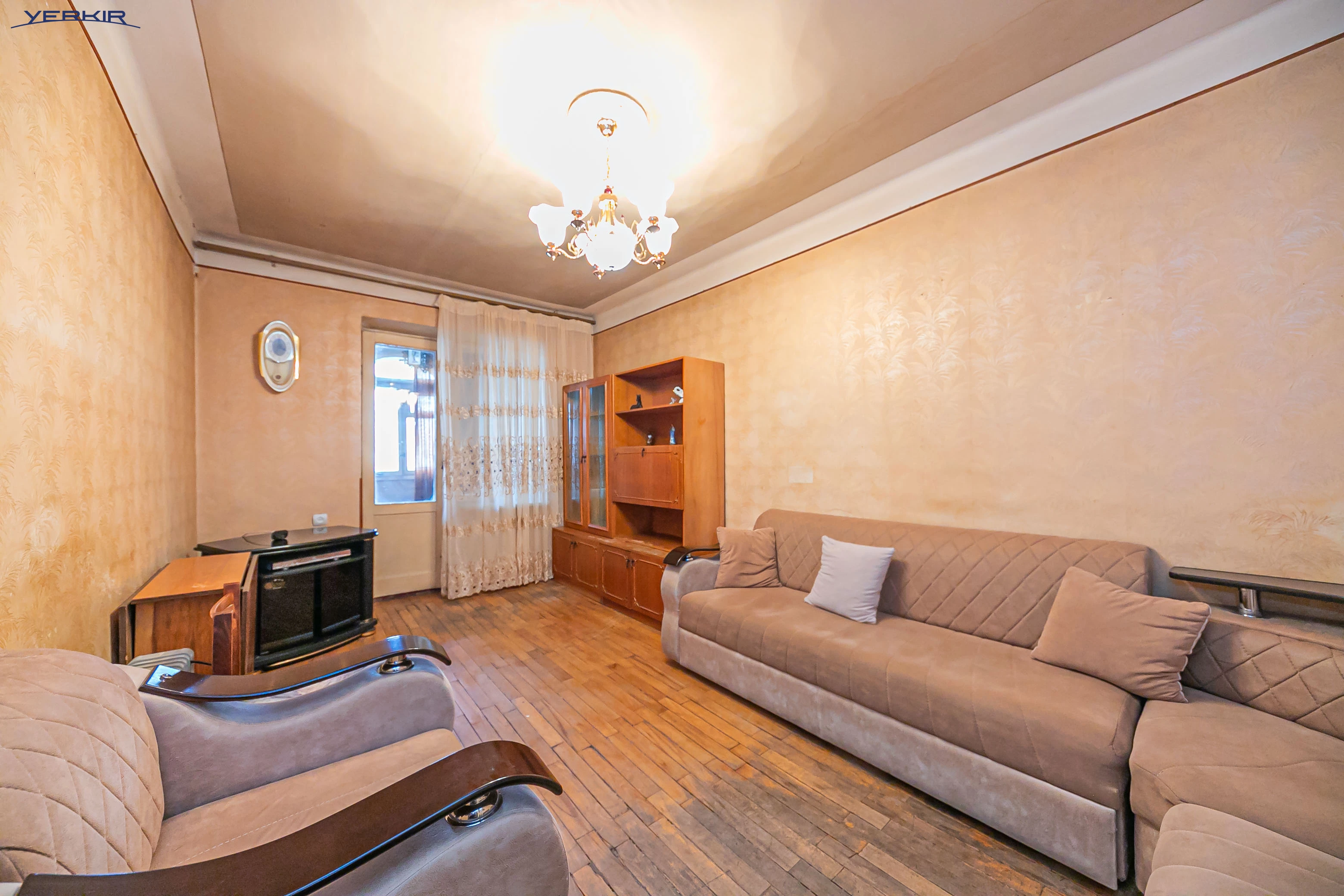 Квартиры Код 1+221003