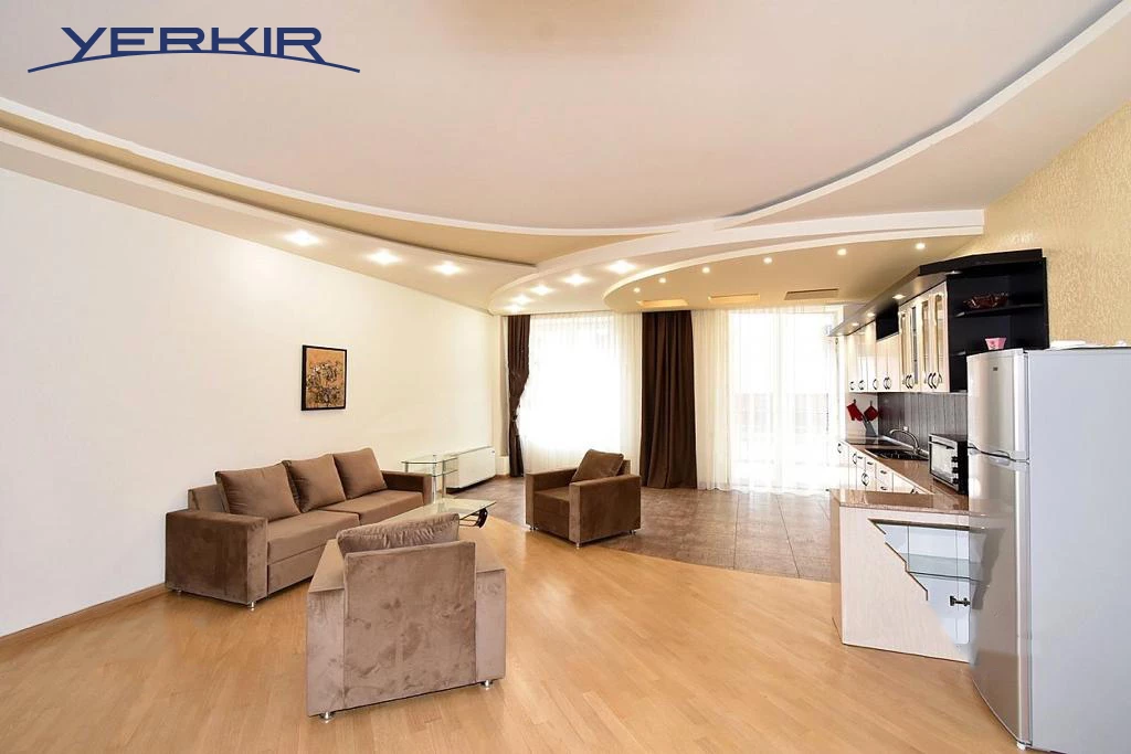 Բնակարաններ Կոդ` 5+407711