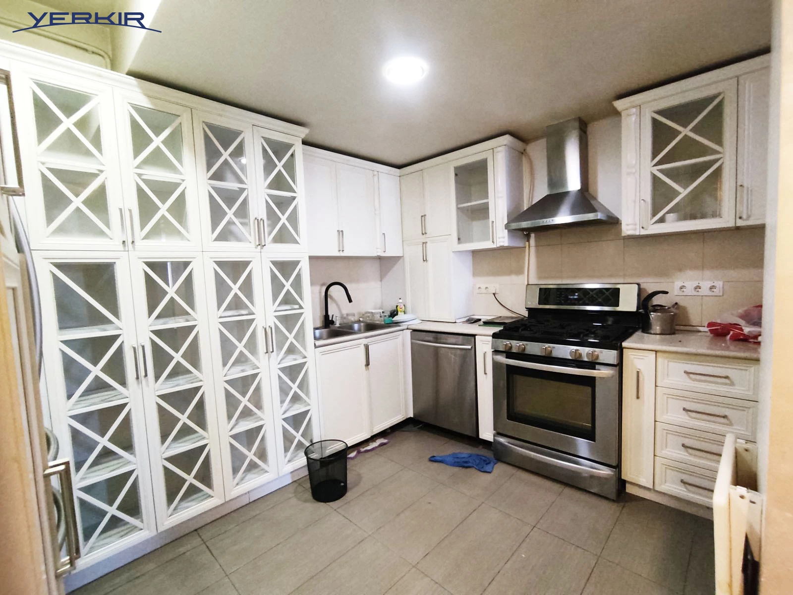 Apartments Code: 9+314134