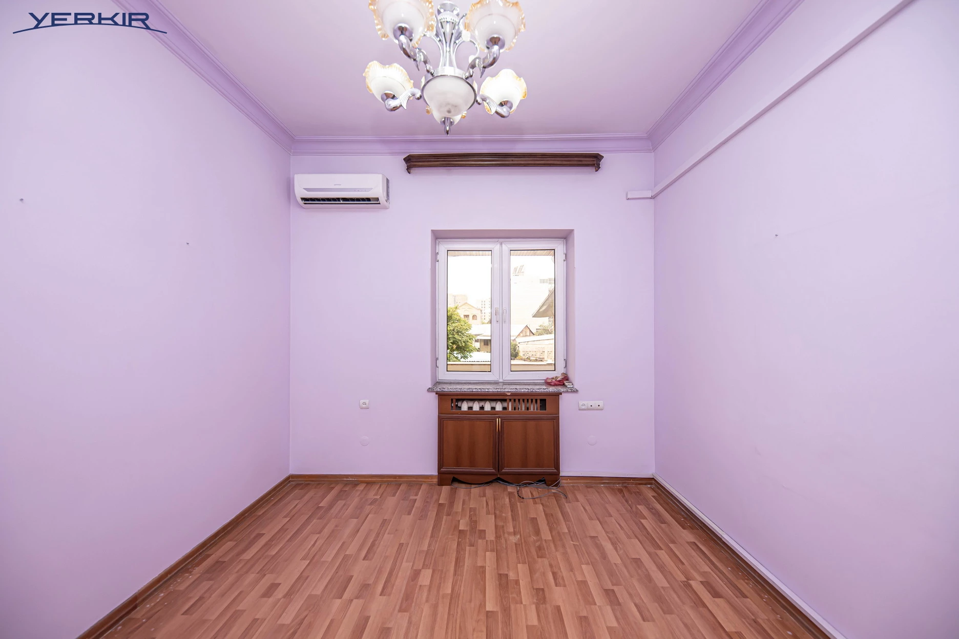 Houses Code: 3+513404