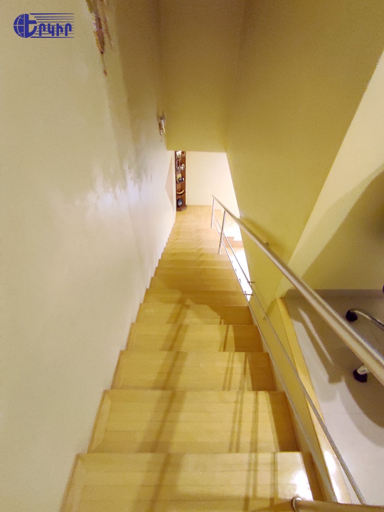 Apartments Code: 5+80077