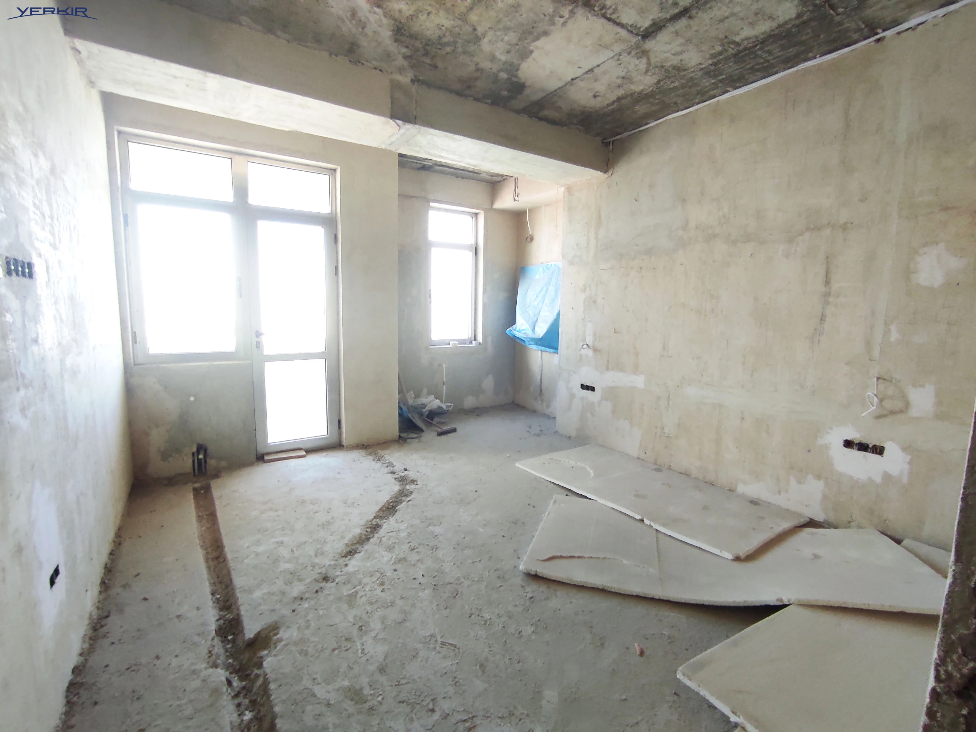 Apartments Code: 5+408814