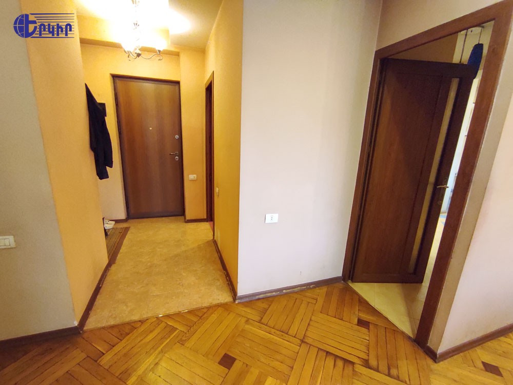 Apartments Code: 5+802768