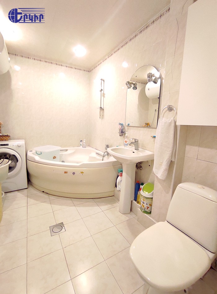 Բնակարաններ Կոդ` 10+21656