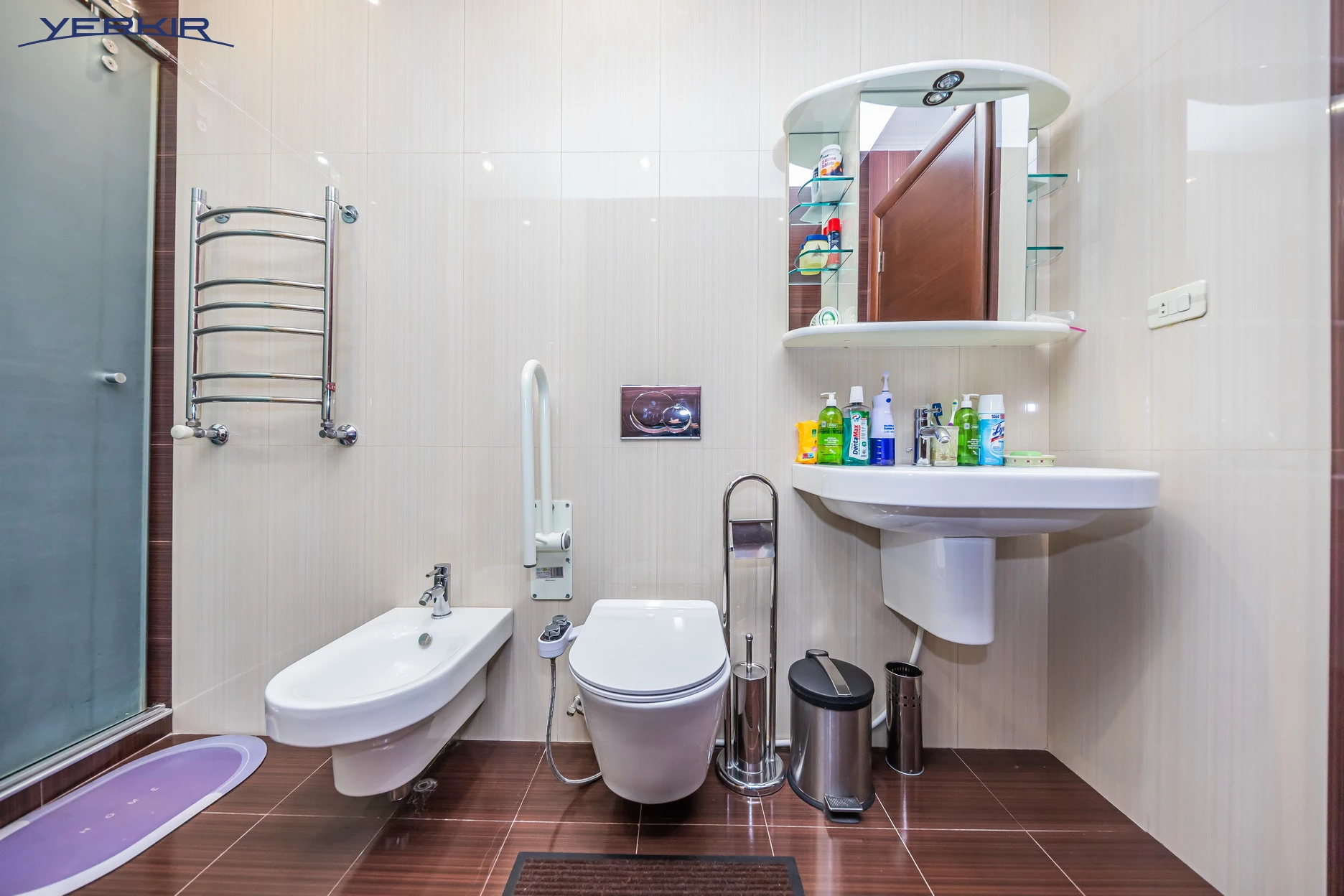 Բնակարաններ Կոդ` 5+316975