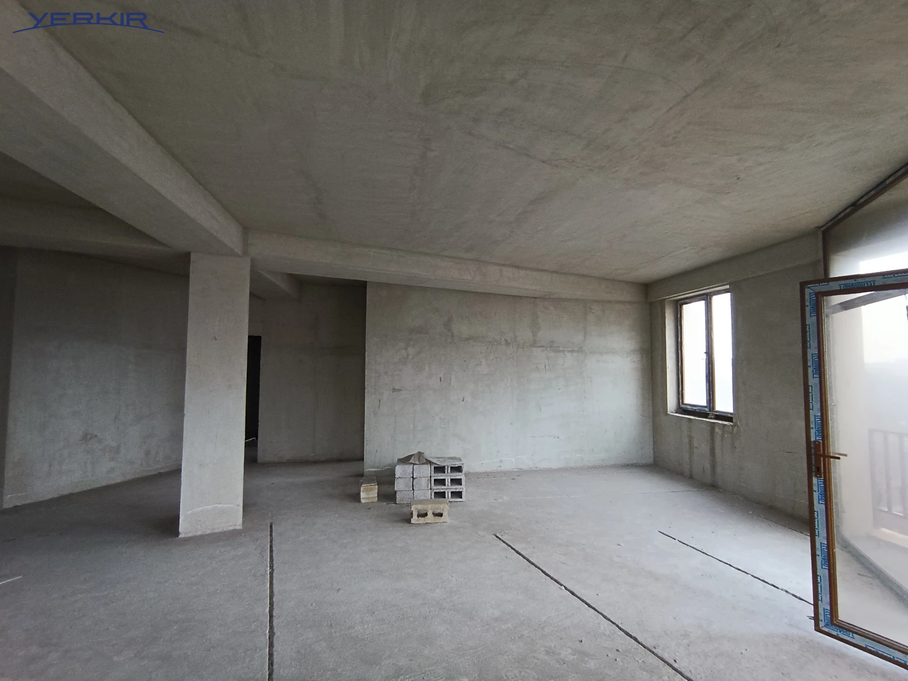 Apartments Code: 9+412810