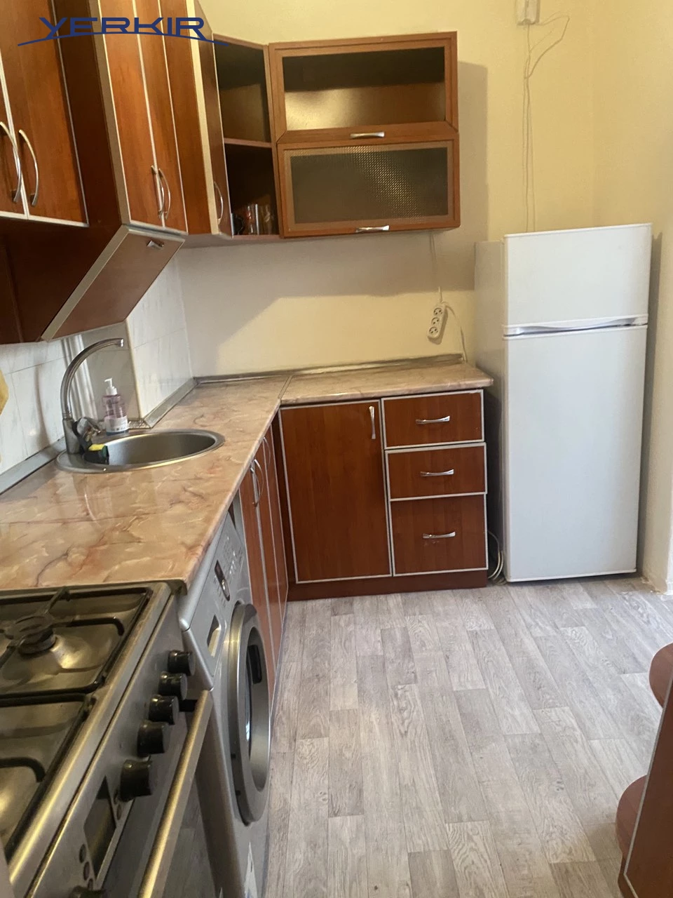 Apartments Code: 2+2364086