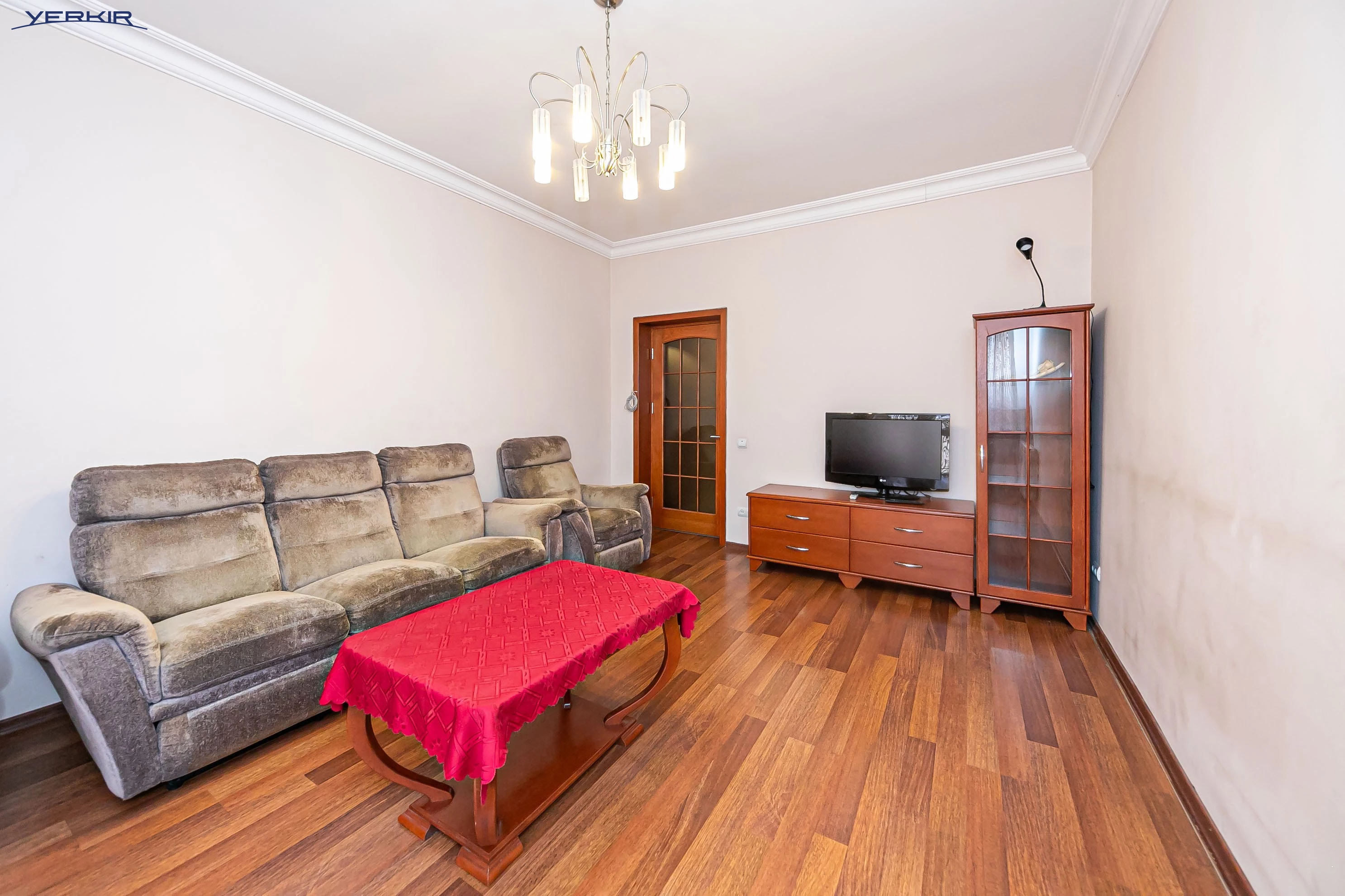 Բնակարաններ Կոդ` 2+216172