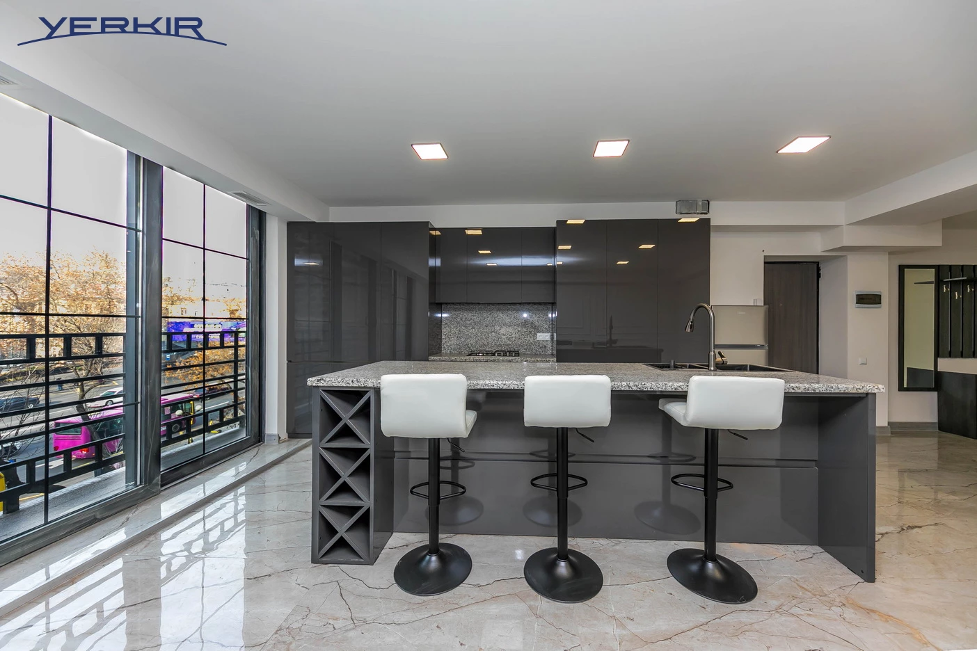 Apartments Code: 5+215285