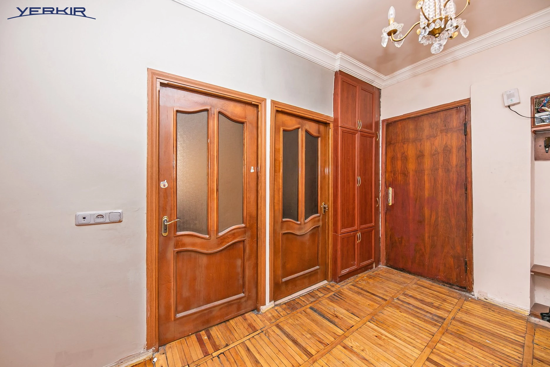 Apartments Code: 2+314636