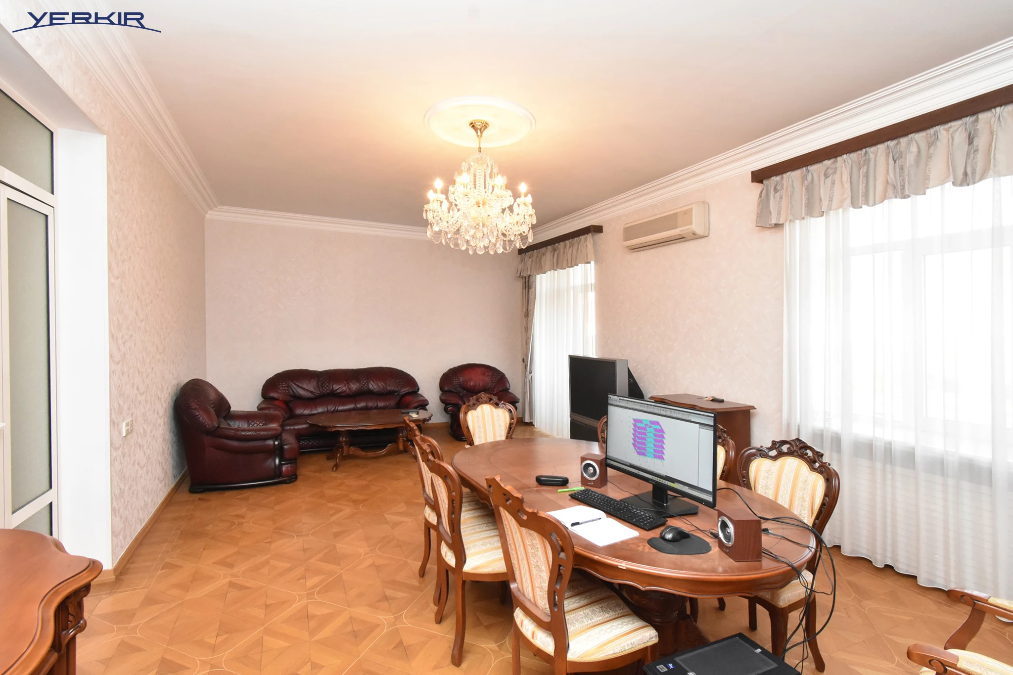 Բնակարաններ Կոդ` 5+821260