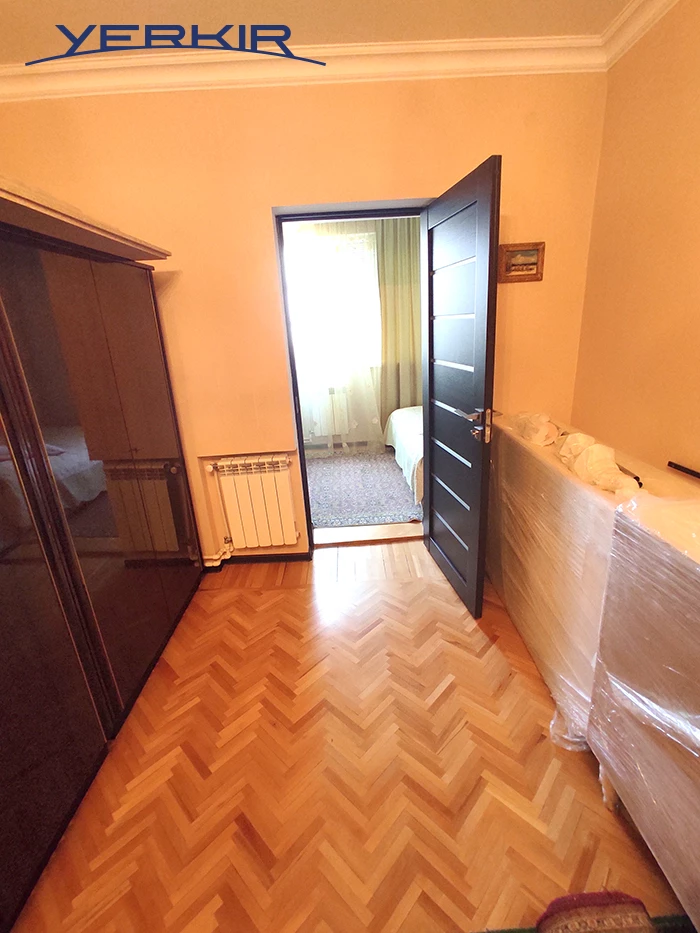 Բնակարաններ Կոդ` 8+313159