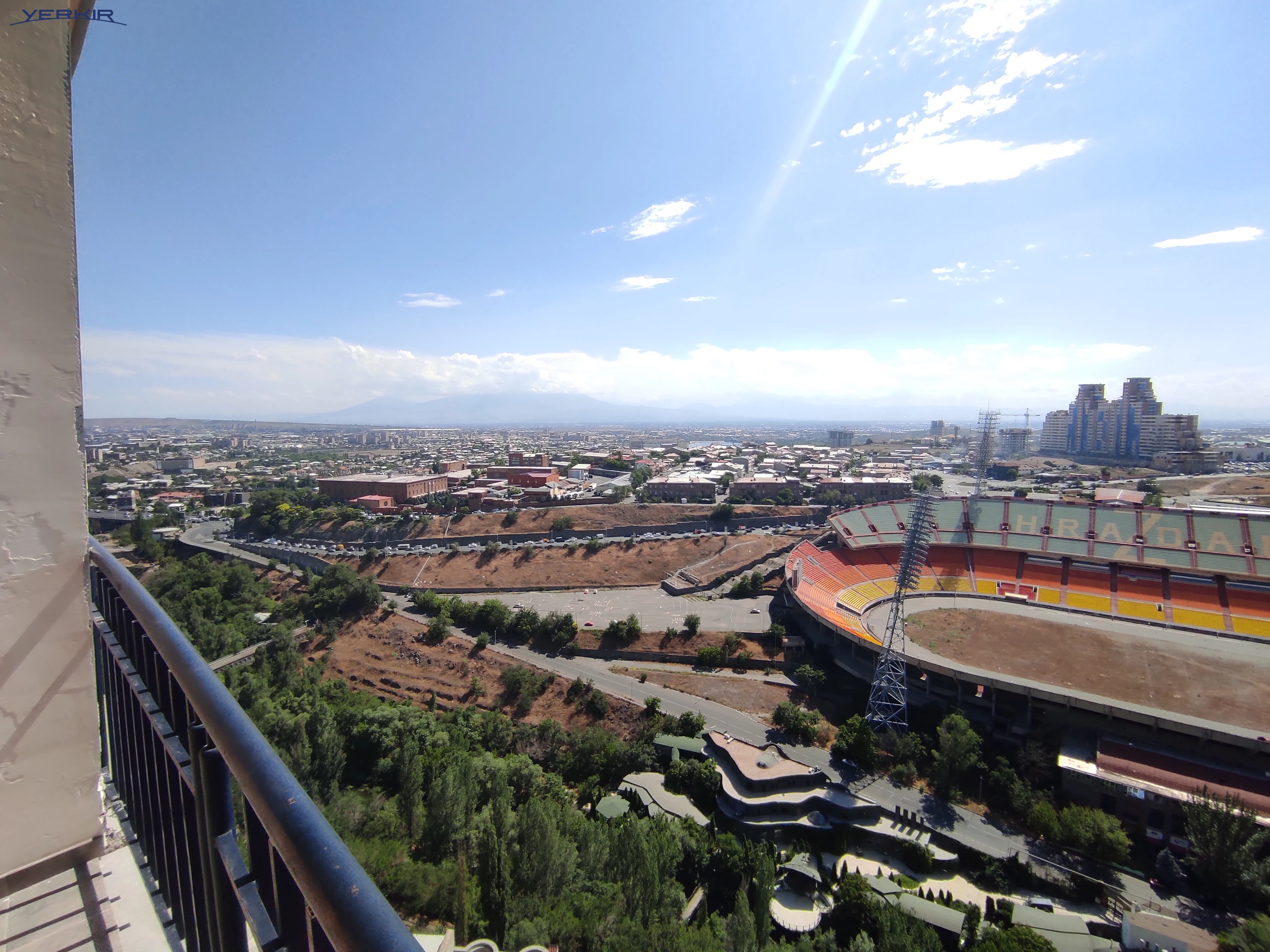 Բնակարաններ Կոդ` 5+411176