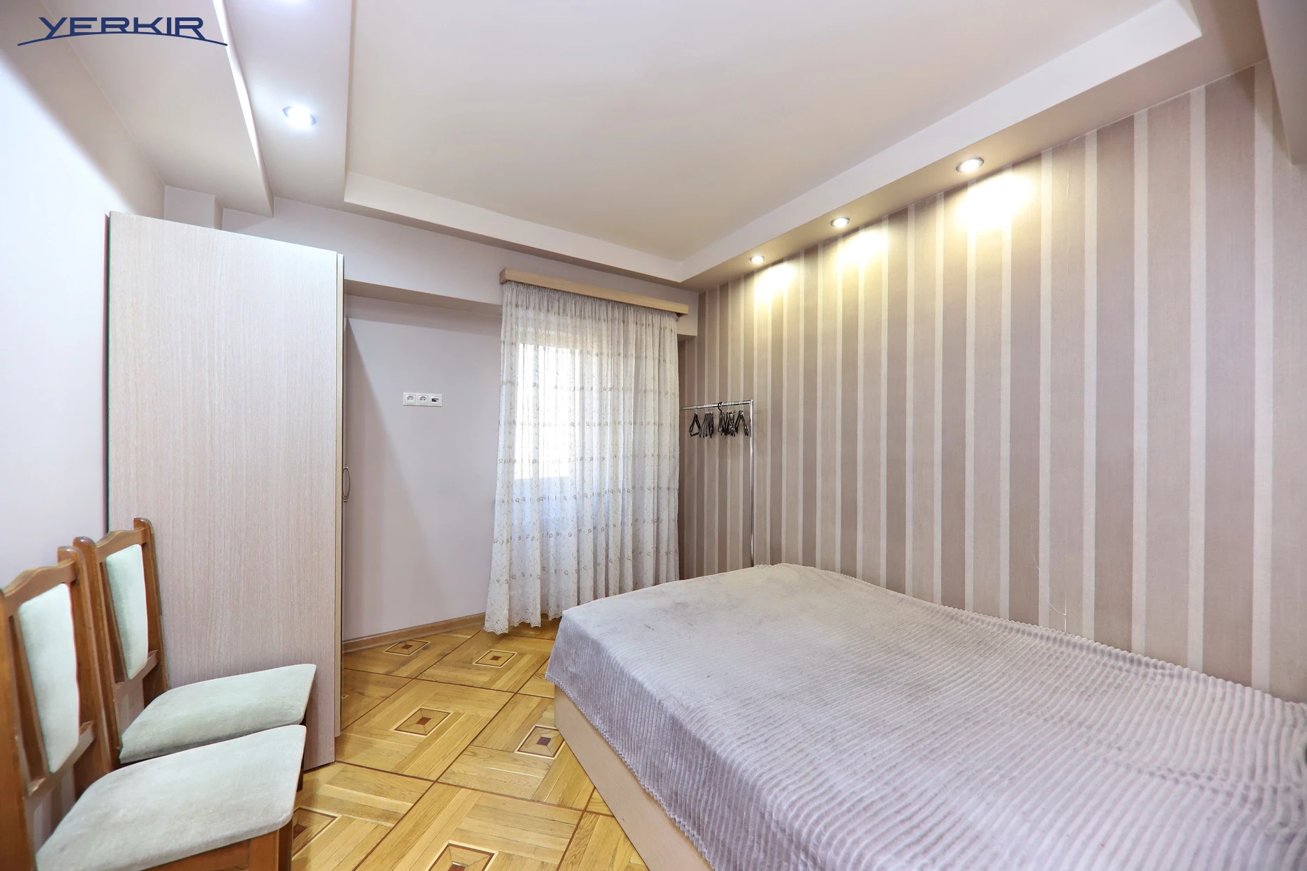 Apartments Code: 5+213774